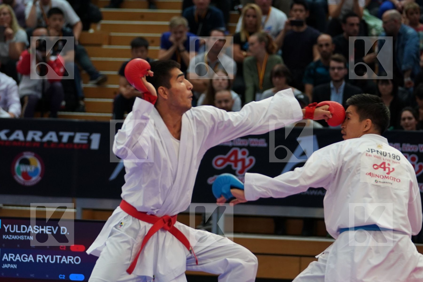 YULDASHEV DANIYAR (KAZAKHSTAN) vs ARAGA RYUTARO (JAPAN) in Senior Kumite Ð 84 Kg - Gold bout