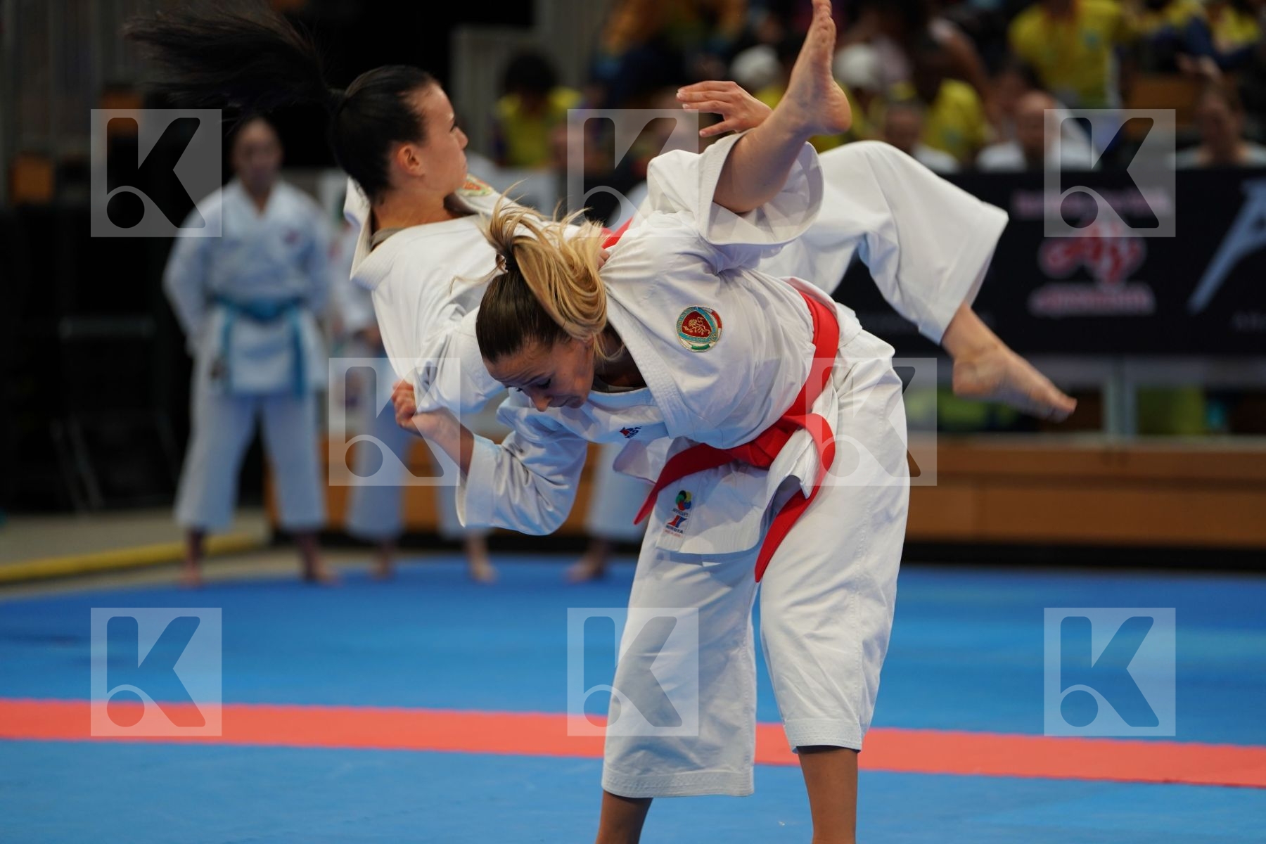 ITALIA (BATTAGLIA, Casale, Pezzetti) in Senior Team Female Kata - Gold bout