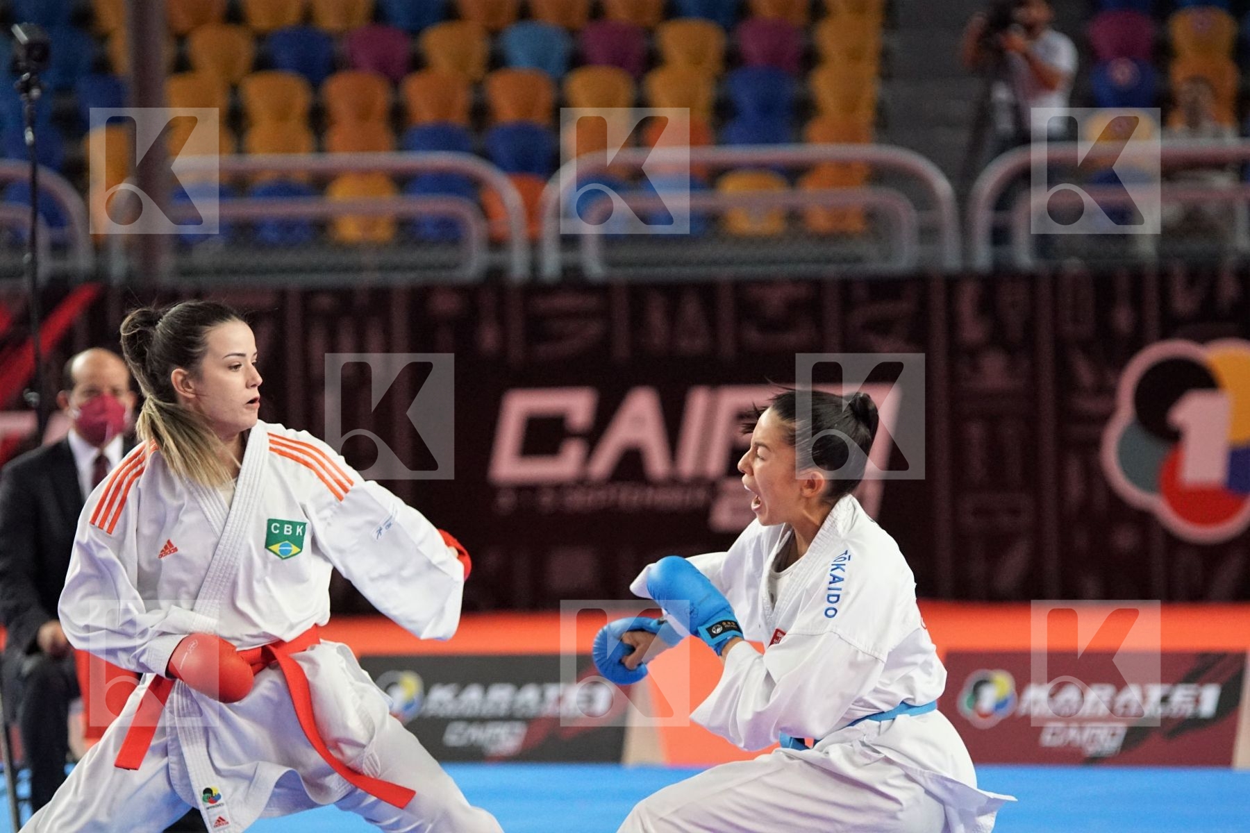 Carolaini Zefino PEREIRA (BRAZIL) vs (Maya SHAERER (SWITZERLAND) in Female Kumite -55 Kg - Bronze bout