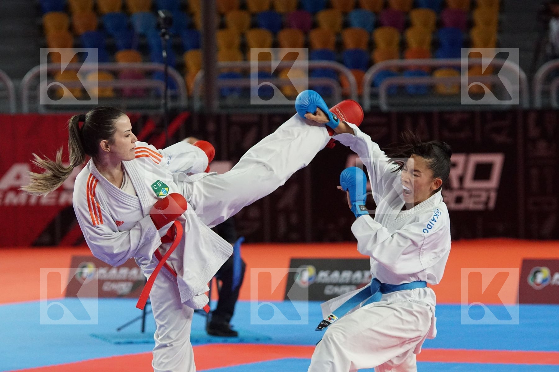 Carolaini Zefino PEREIRA (BRAZIL) vs (Maya SHAERER (SWITZERLAND) in Female Kumite -55 Kg - Bronze bout