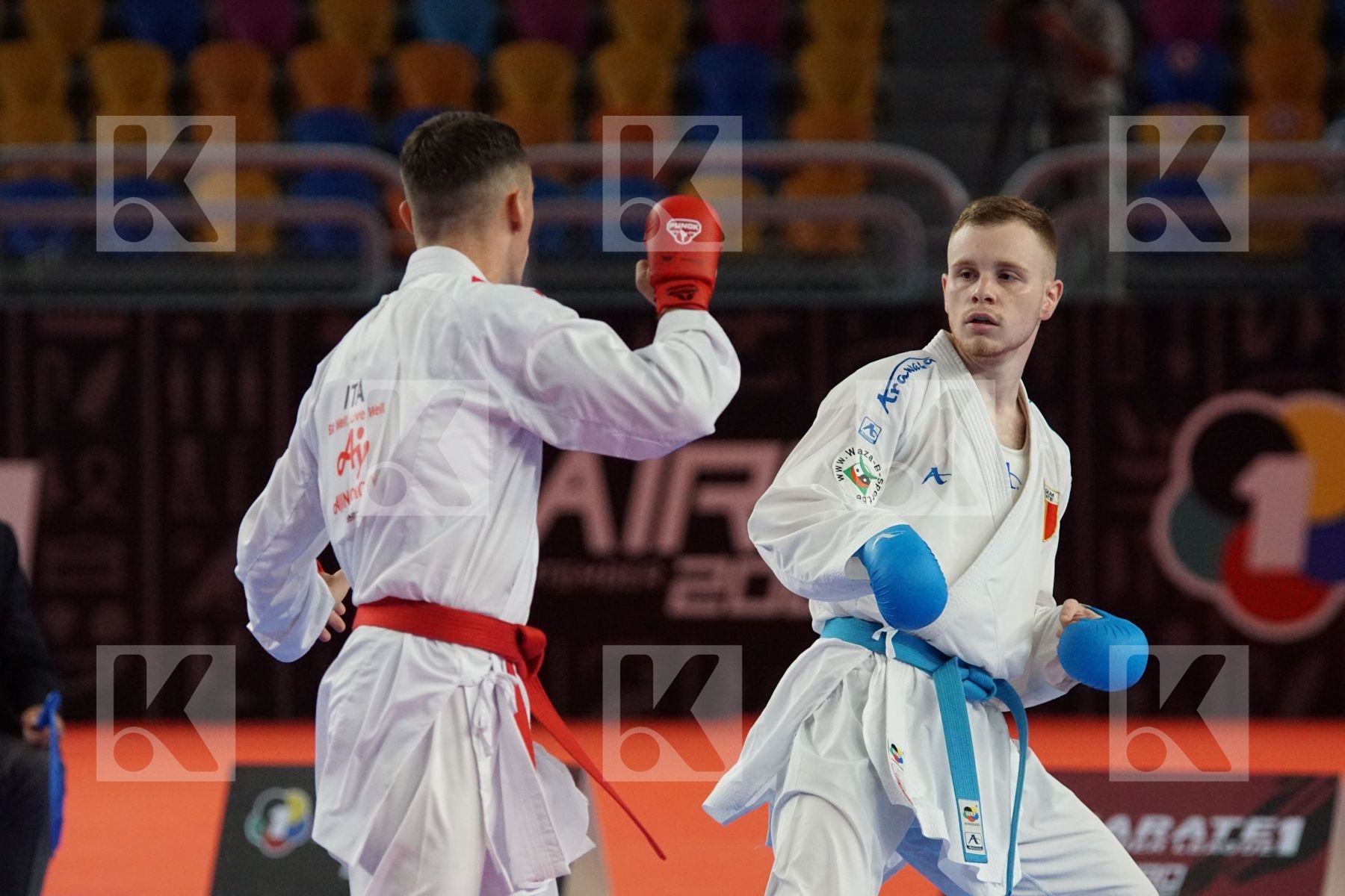 Gianluca DE VIVO (ITALY) vs (Jess ROSIELLO (BELGIUM) in Male Kumite -67 Kg - Bronze bout