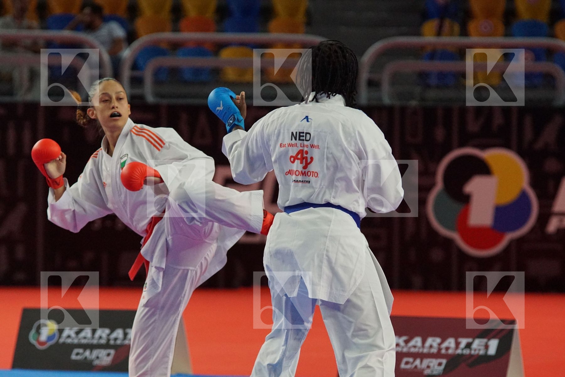 Aleksandra STUBLEVA (BUL) vs (Vanesca NORTAN (NEDERLAND) in Female Kumite 68+ Kg - Bronze bout