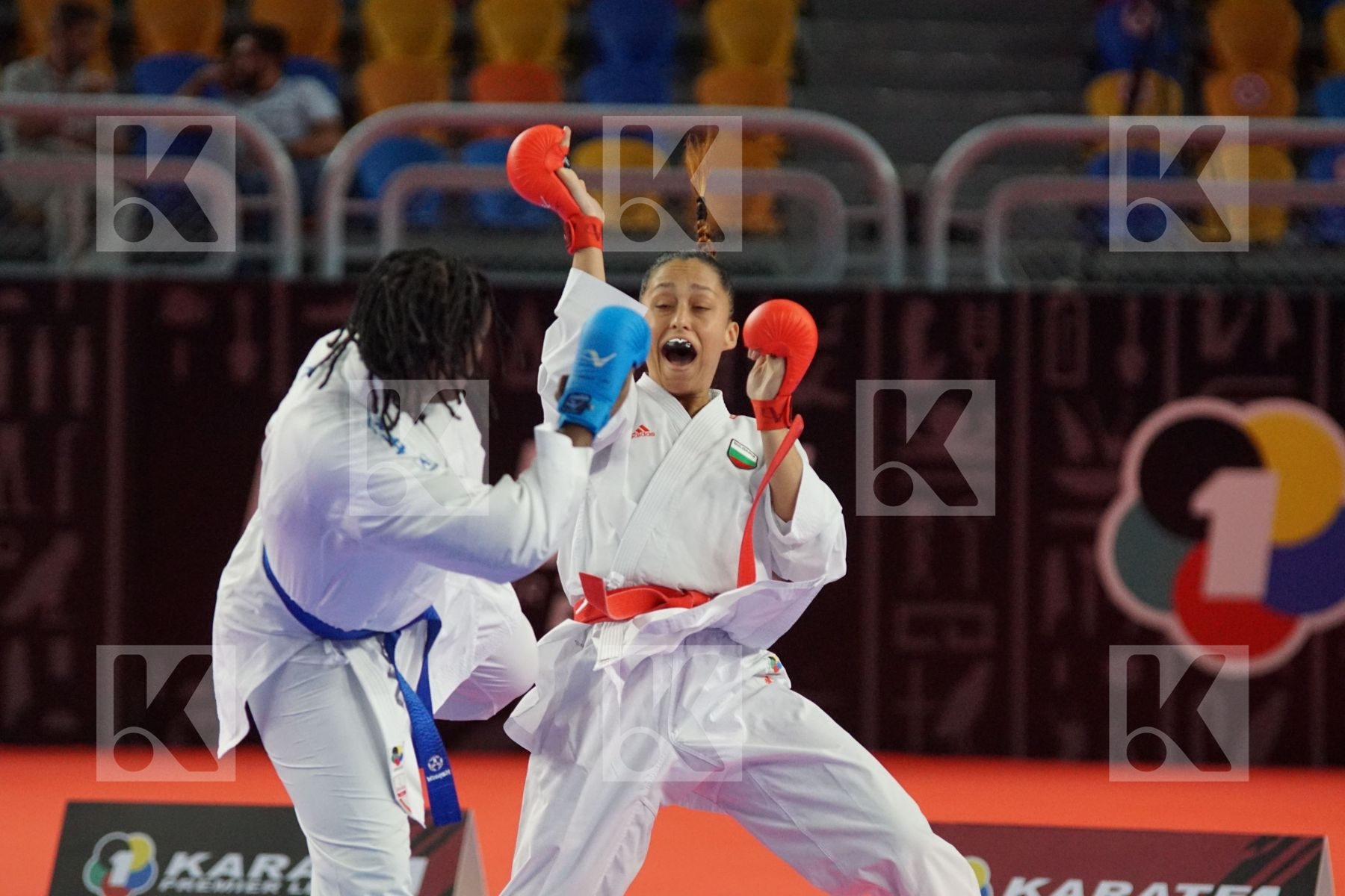 Aleksandra STUBLEVA (BUL) vs (Vanesca NORTAN (NEDERLAND) in Female Kumite 68+ Kg - Bronze bout