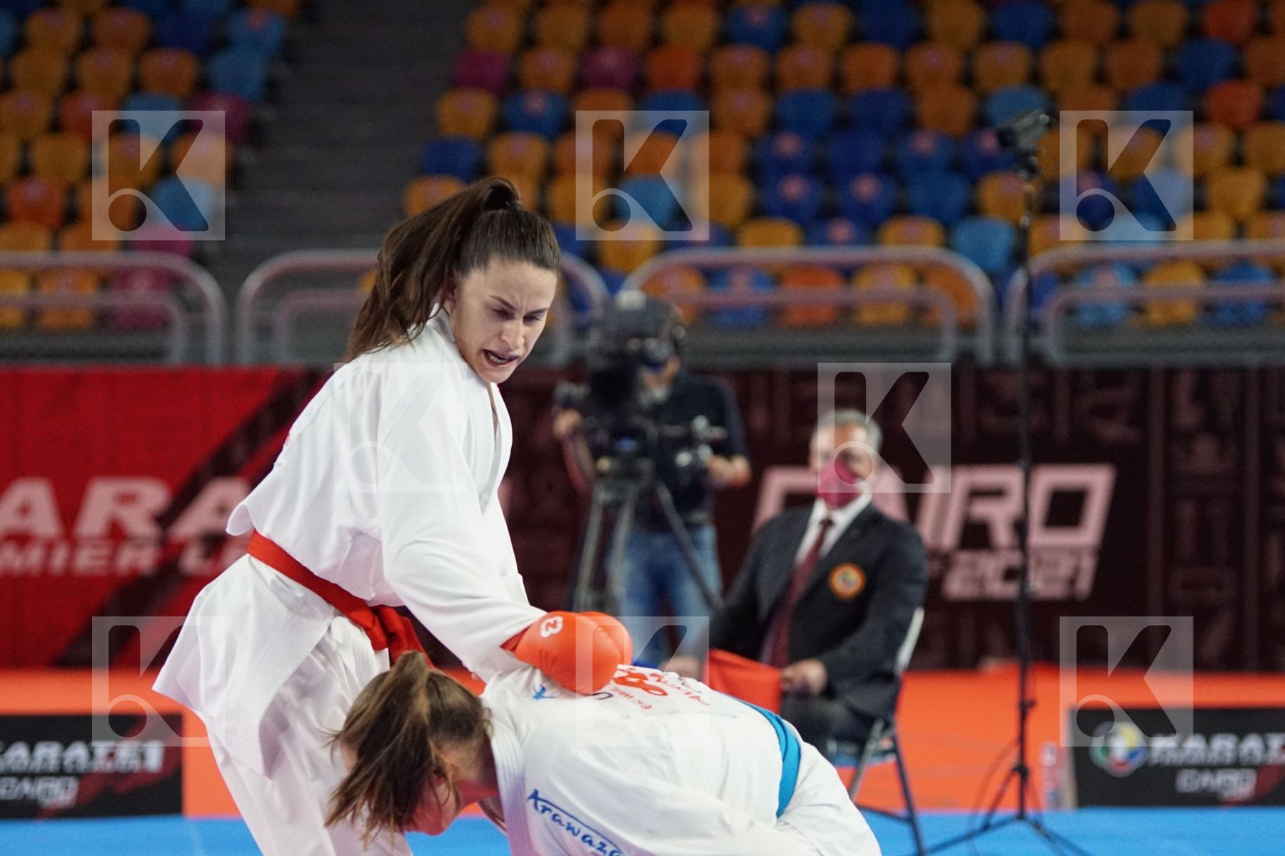 Halyna MELNYK (UKRAINE) vs (Elina SIELIEMIENIEVA (UKRAINE) in Female Kumite -68 Kg - Gold bout