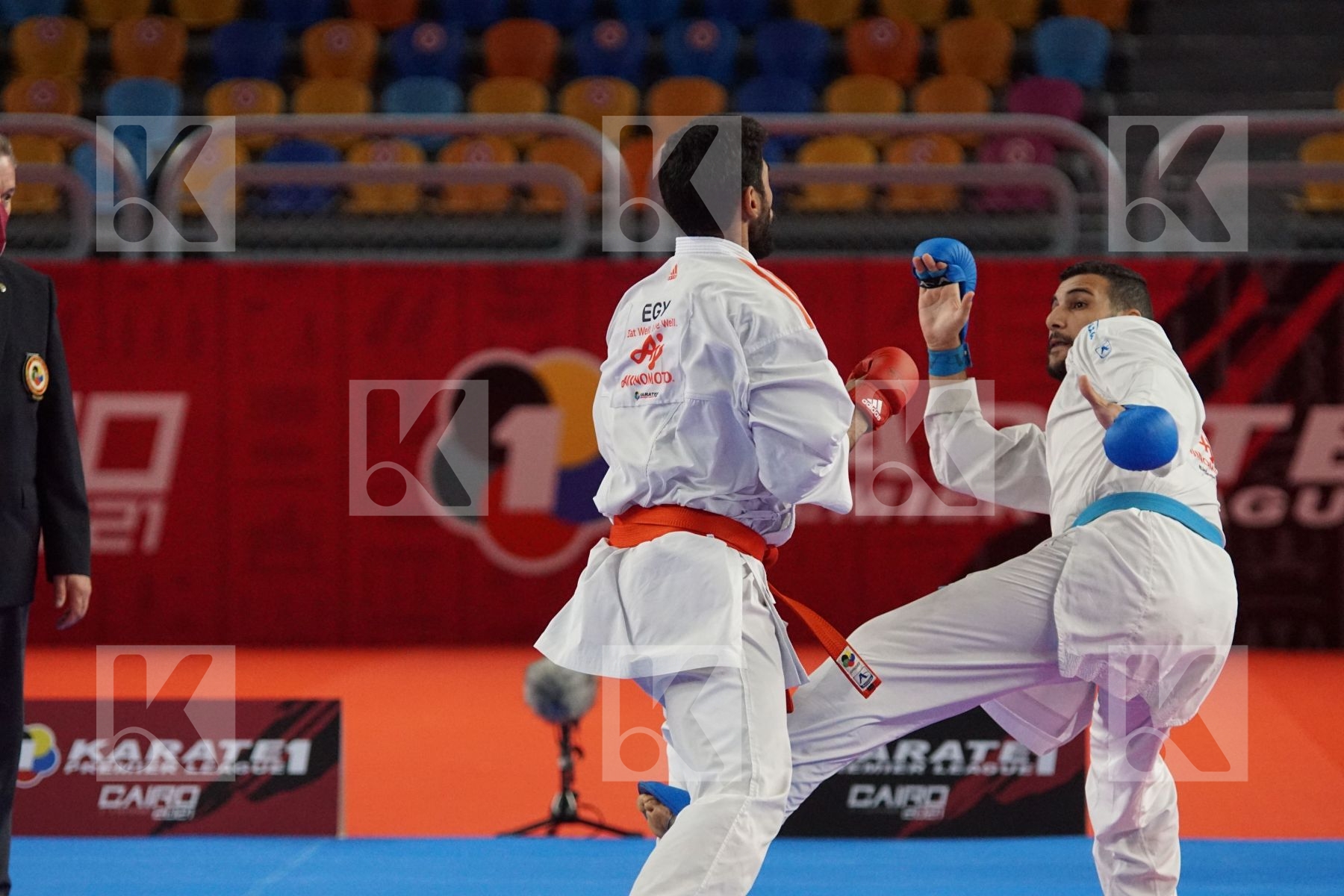Taha TAREK (EGYPT) vs (Hazm Ahmed MOHAMED (RGY) in Male Kumite 84+ Kg - Gold bout