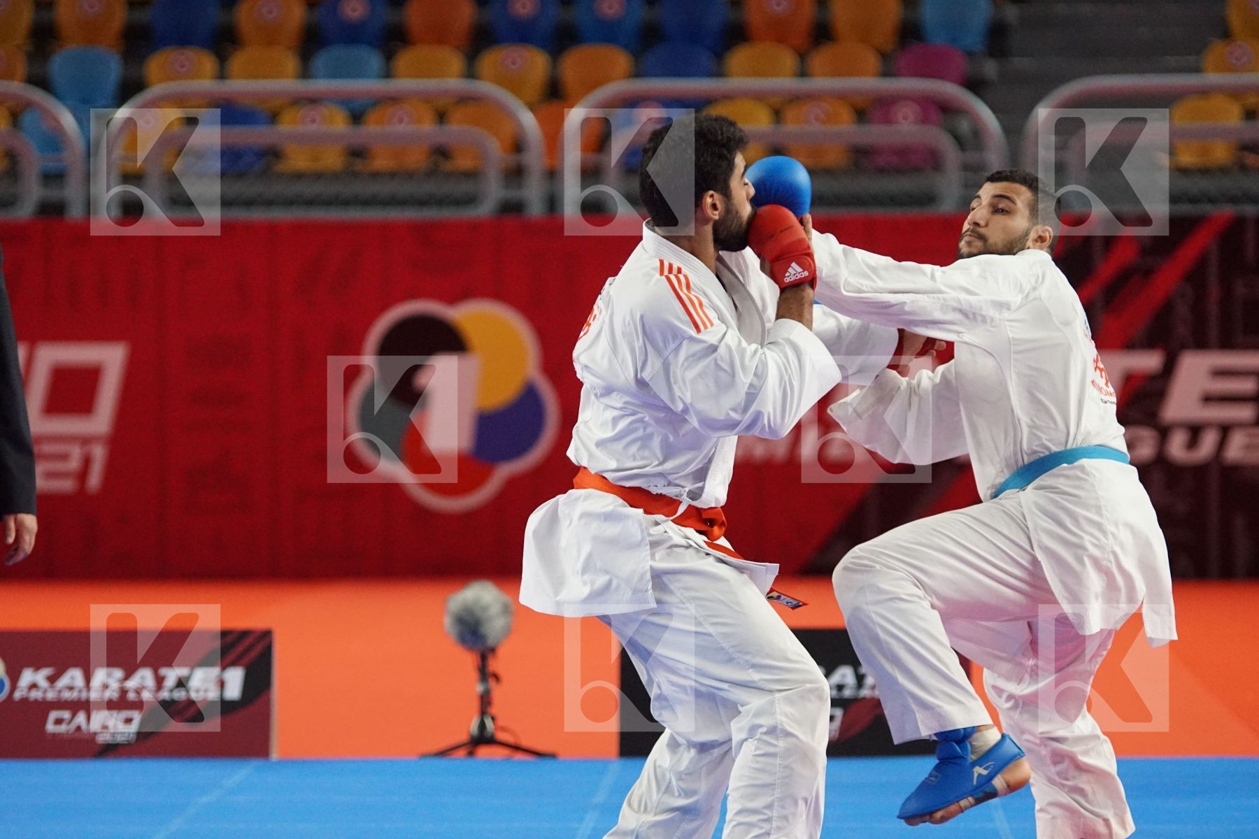 Taha TAREK (EGYPT) vs (Hazm Ahmed MOHAMED (RGY) in Male Kumite 84+ Kg - Gold bout