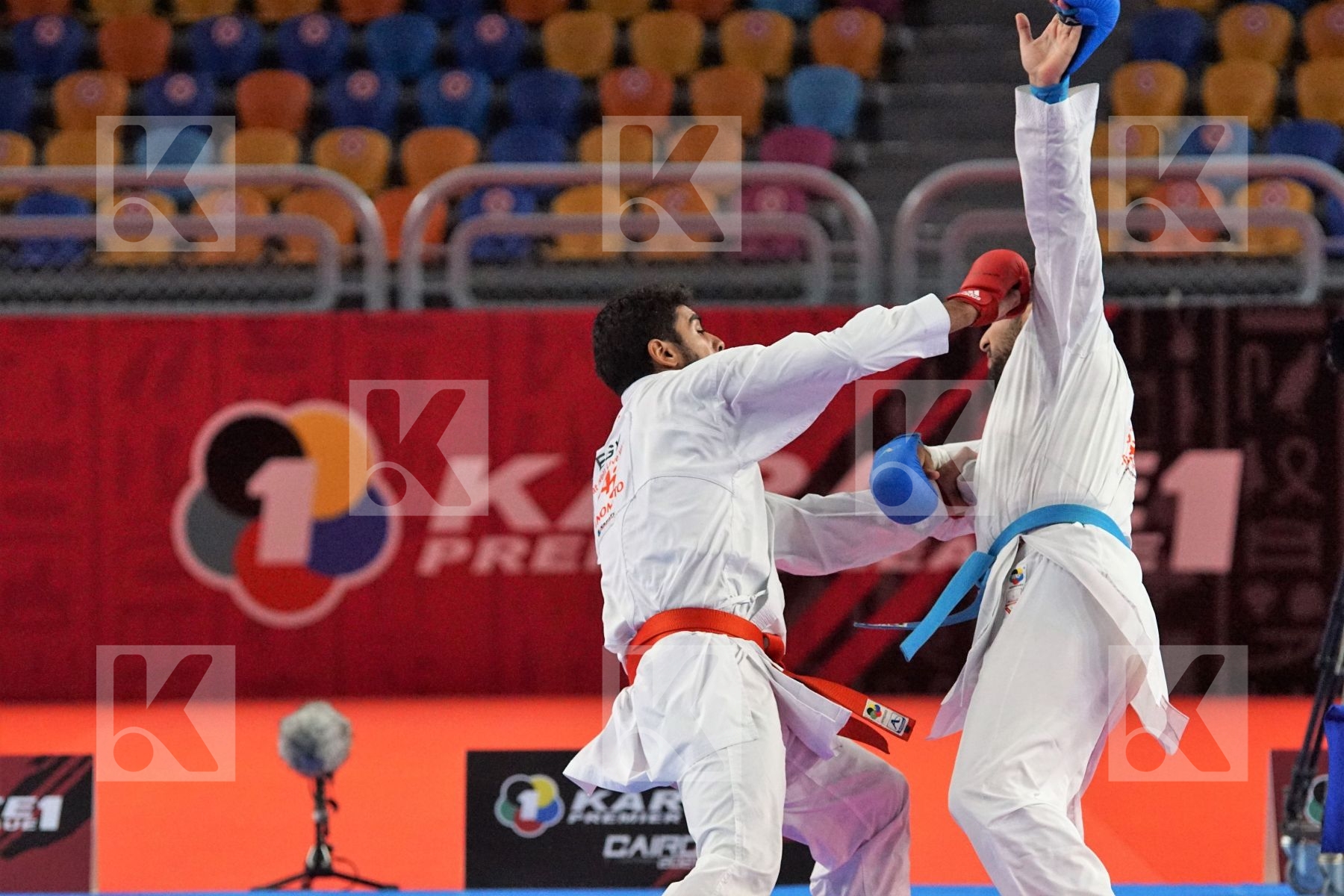 Taha TAREK (EGYPT) vs (Hazm Ahmed MOHAMED (RGY) in Male Kumite 84+ Kg - Gold bout