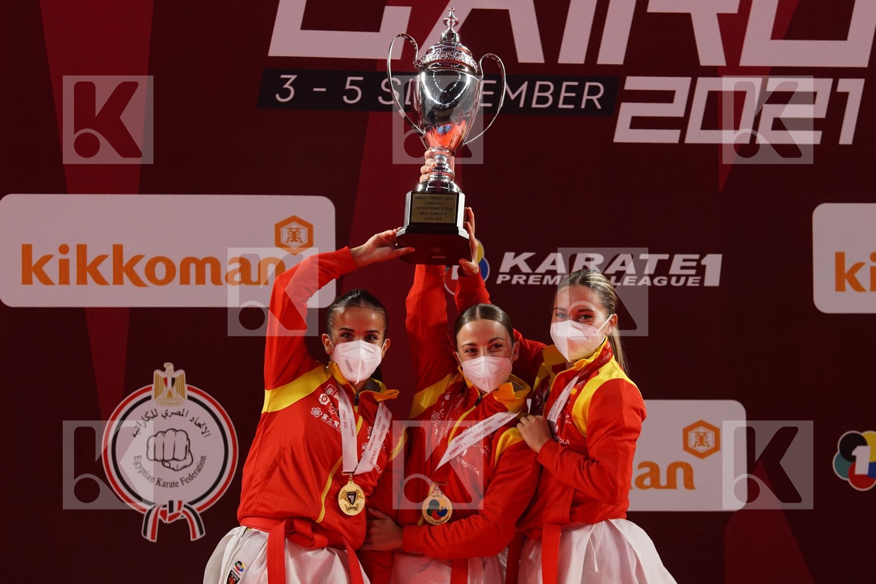 Maria LOPEZ PINTADO (SPAIN) vs (Lidia RODRIGUEZ ENCABO (SPAIN) vs (Raquel ROY RUBIO (SPAIN) in Female Team Kata - Podium