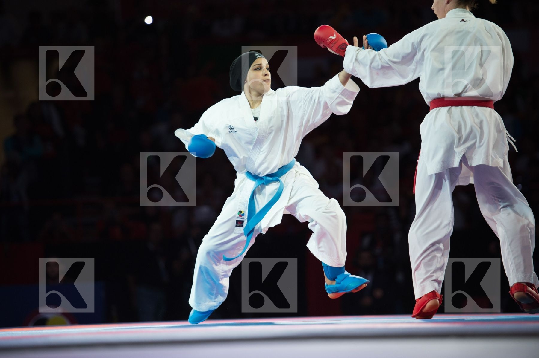 -50 Kg Austria Dubai Female final kumite Plank Bettina Radwan Ra