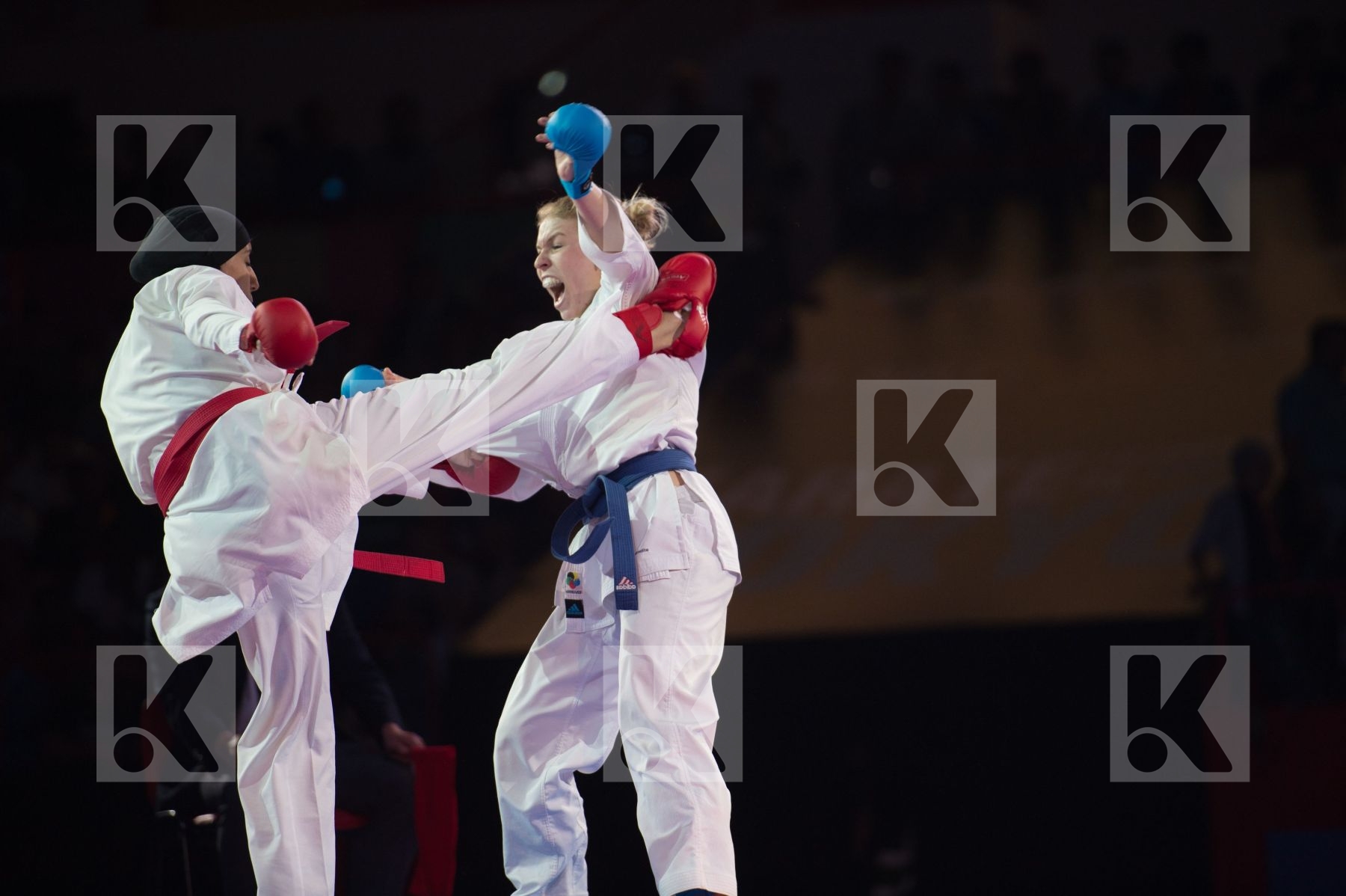 -61 Kg Dubai Egypt Farouk Giana Mohamed Female final kumite Slov
