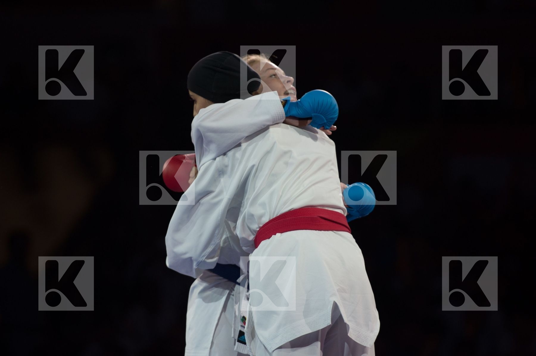 -61 Kg Dubai Egypt Farouk Giana Mohamed Female final kumite Slov