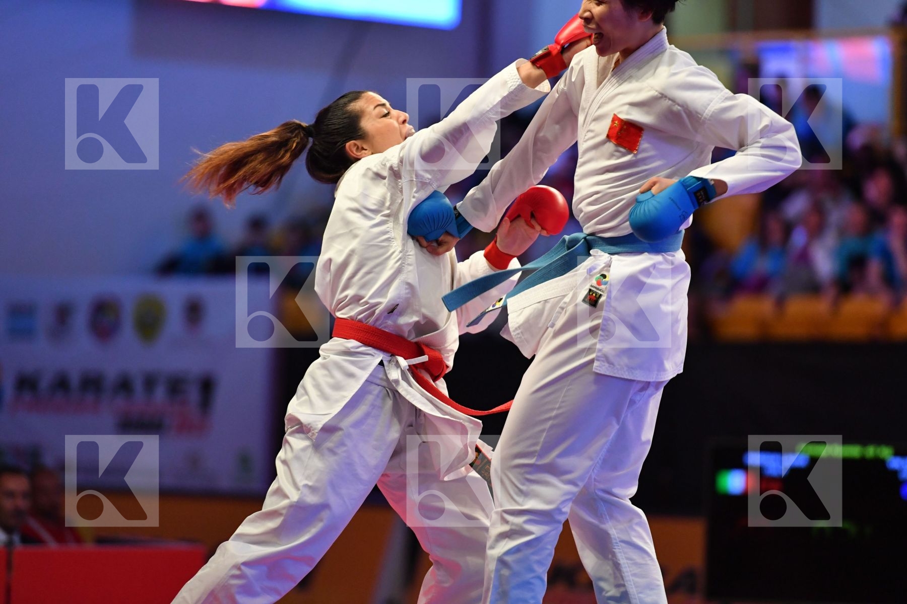 China Female kumite -61 kg Italy Pasqua Laura Yin Xiaoyan