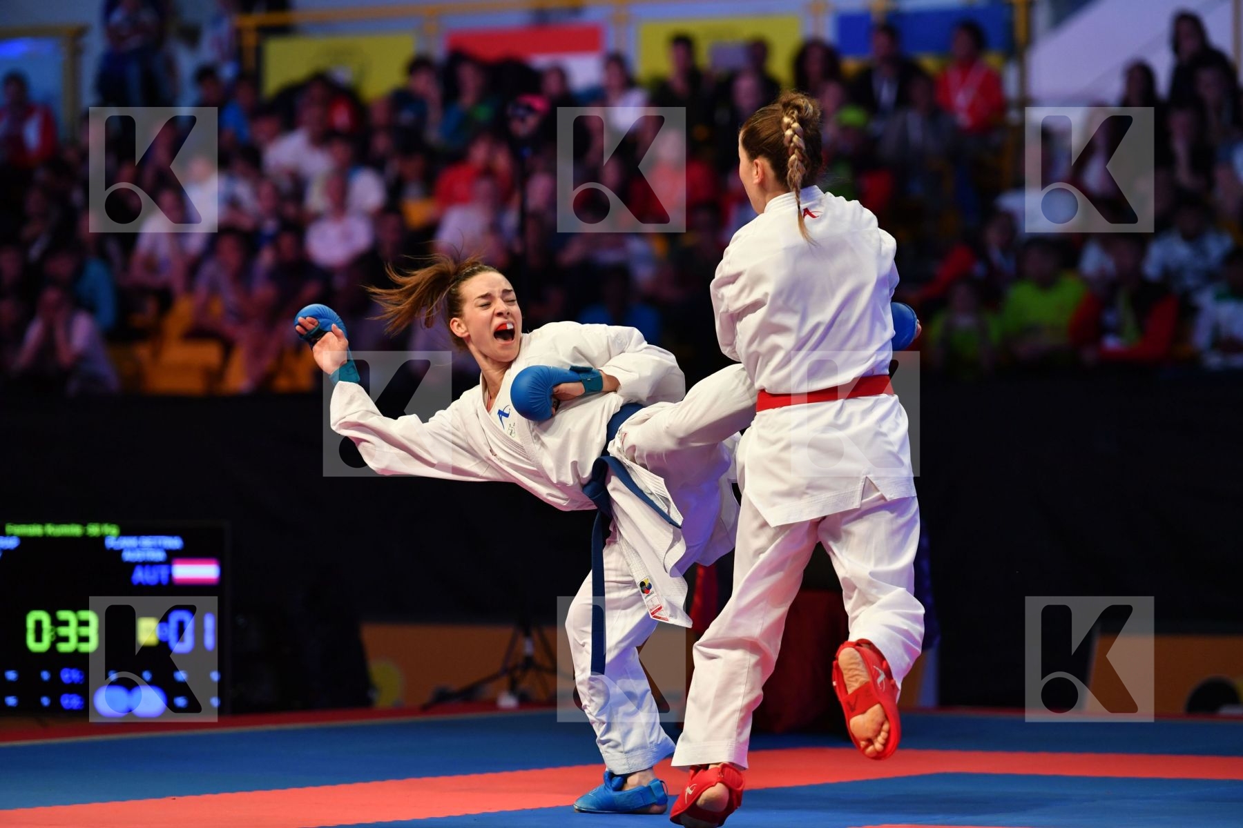 Austria Female kumite -50 kg < LRBarcodes Ozcelik Serap Plank Be