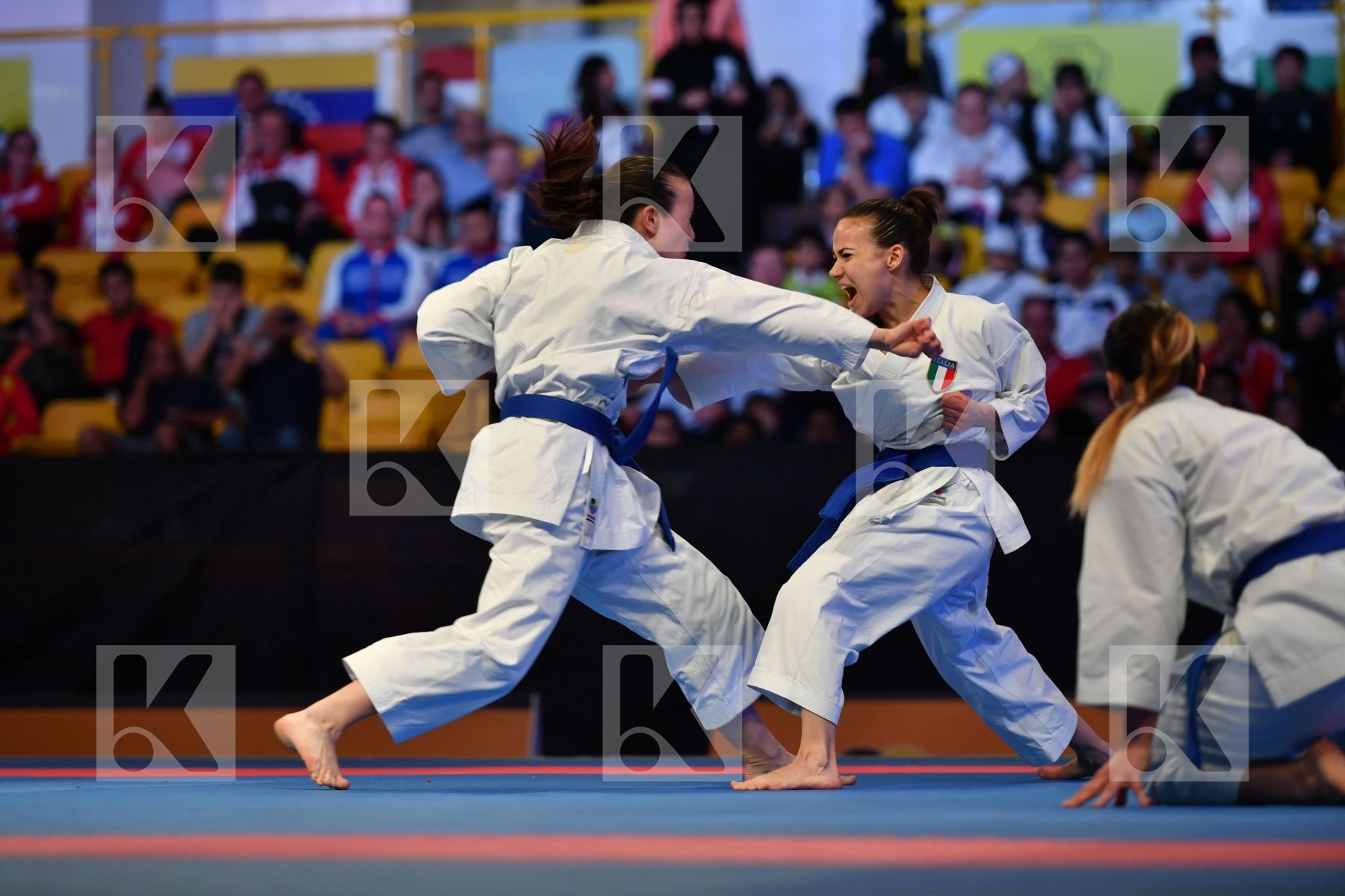 Female team kata Italy Paiku