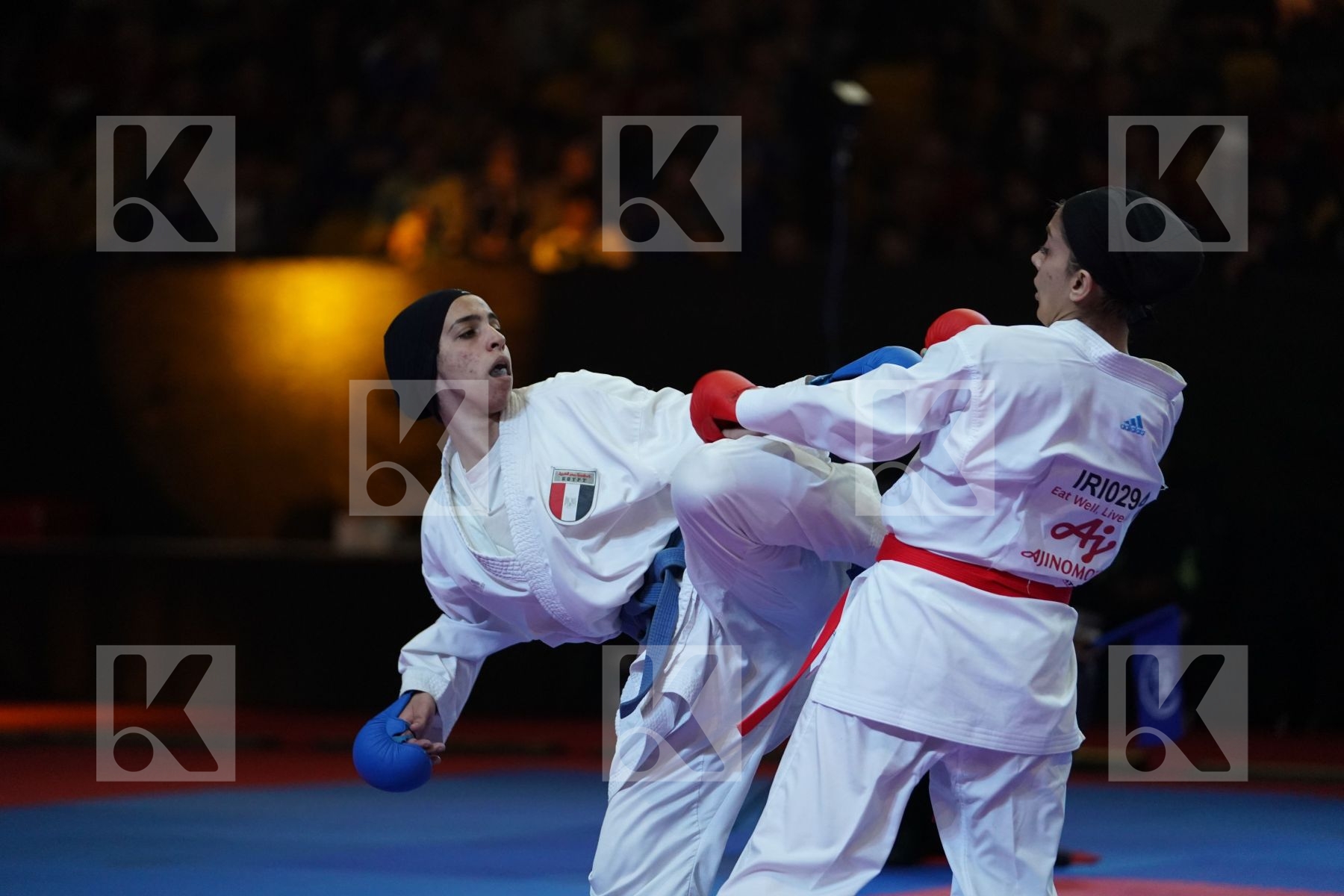 CHALAKI FATEMEH (ISLAMIC REPUBLIC OF IRAN) VS ELSHAFI SALMA (EGYPT) in Senior Kumite -55 Kg - Bronze bout