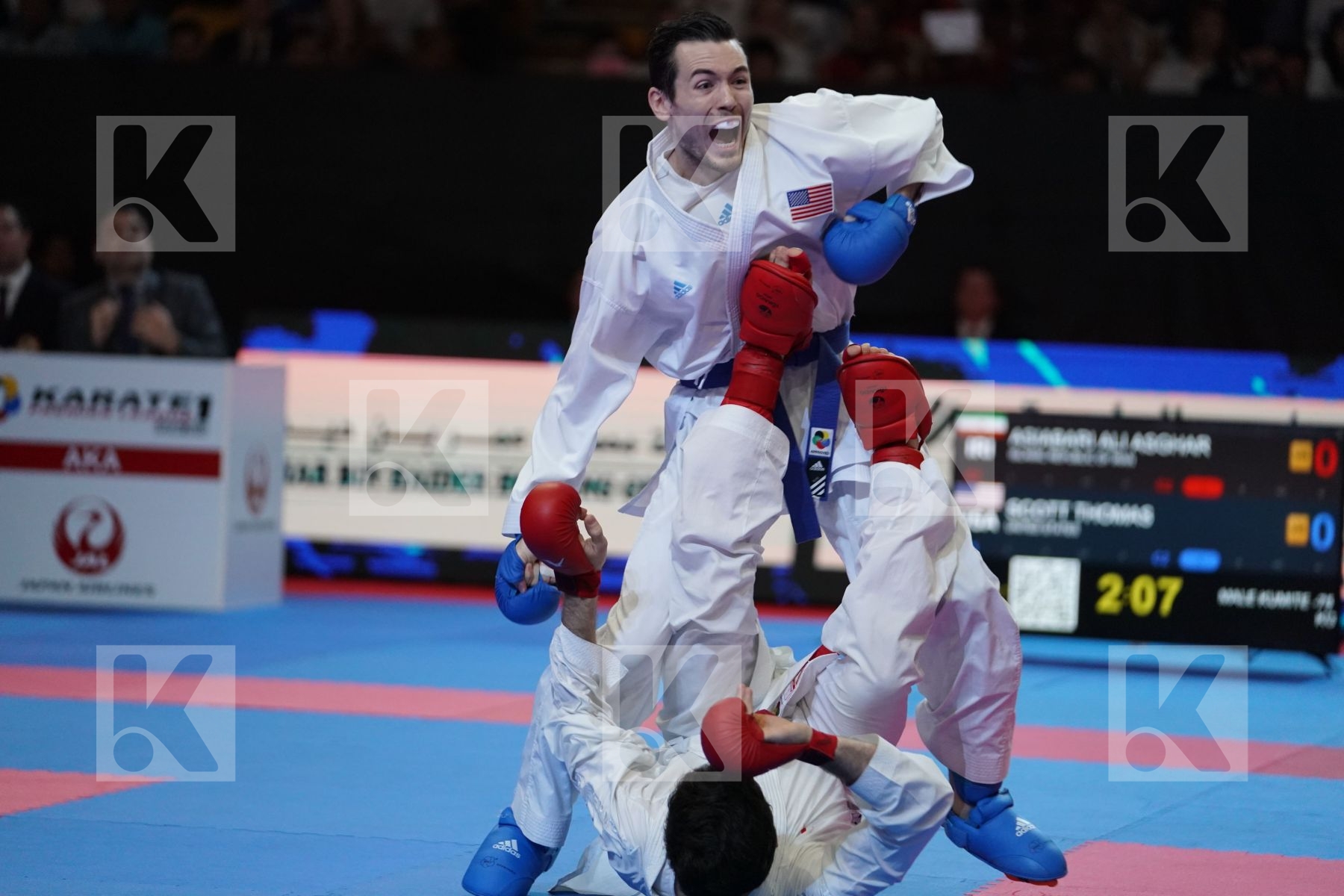 ASIABARI ALI ASGHAR (ISLAMIC REPUBLIC OF IRAN) VS SCOTT THOMAS (USA) in Senior Kumite -75 Kg - Bronze bout