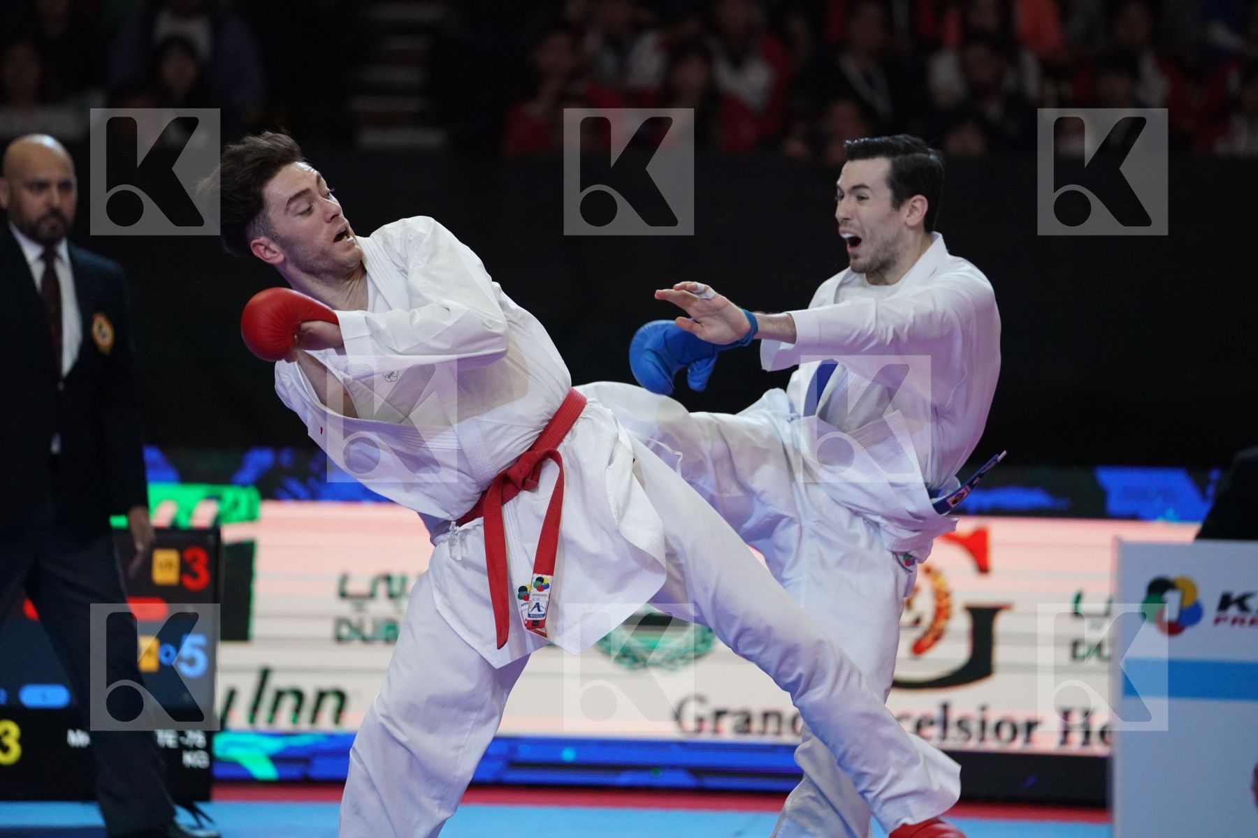 ASIABARI ALI ASGHAR (ISLAMIC REPUBLIC OF IRAN) VS SCOTT THOMAS (USA) in Senior Kumite -75 Kg - Bronze bout
