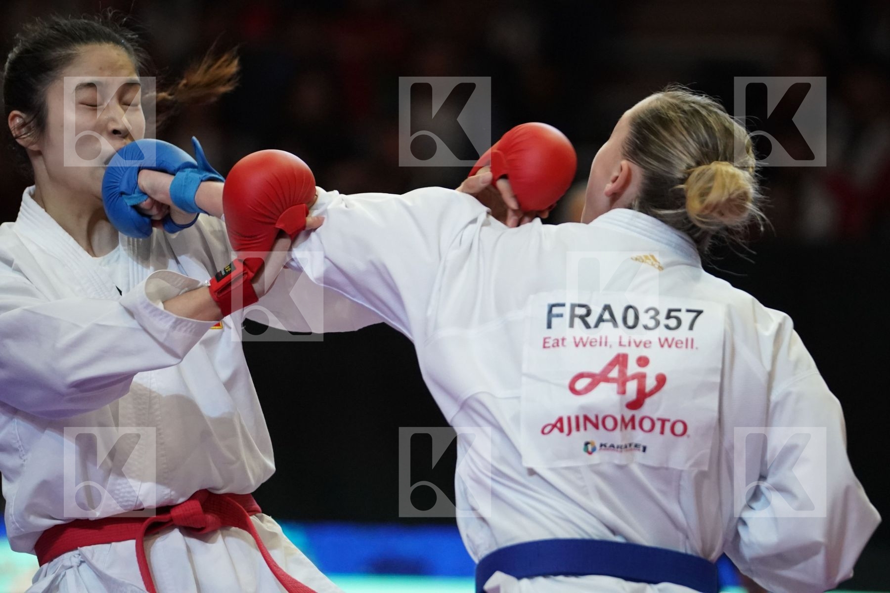 TANG LINGLING (CHINA) VS AGIER ALIZEE (FRANCE) in Senior Kumite -68 Kg - Bronze bout