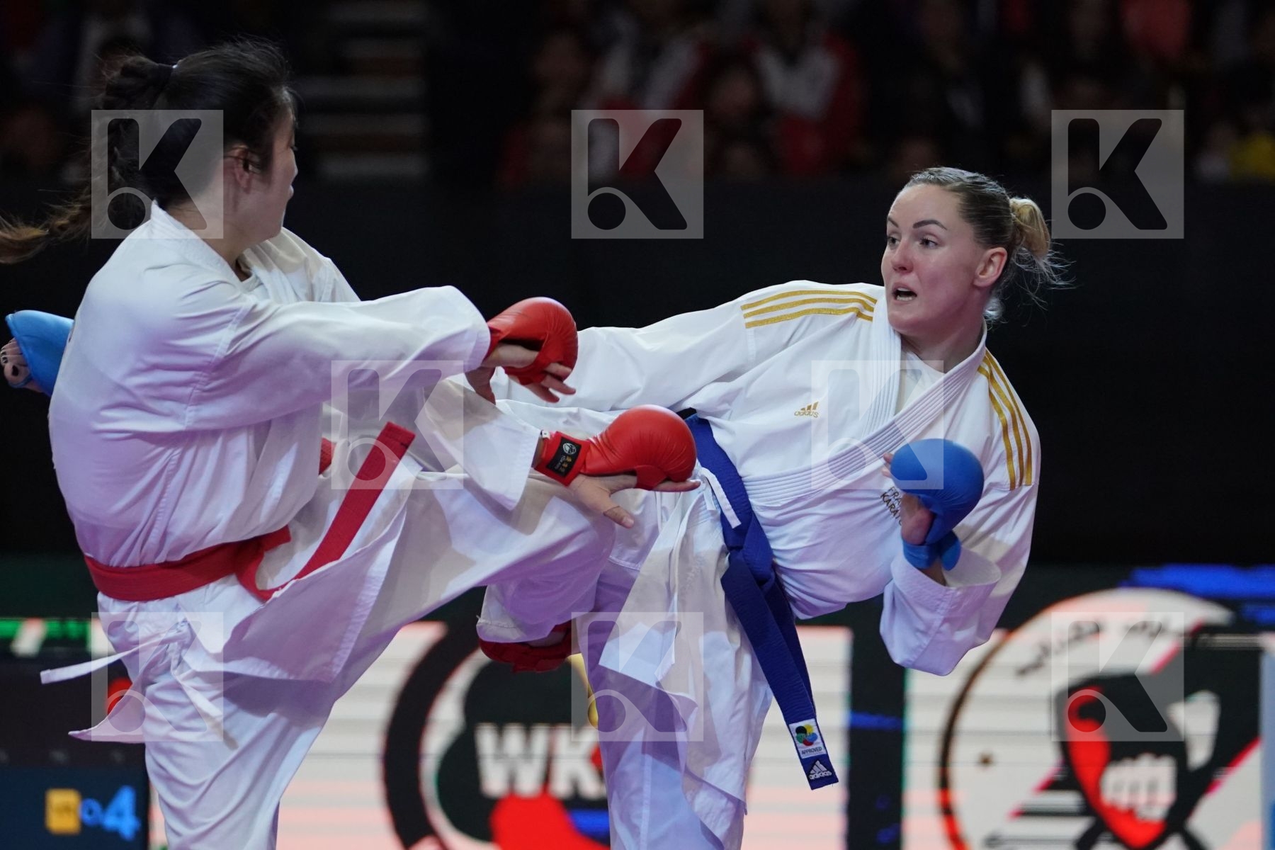 TANG LINGLING (CHINA) VS AGIER ALIZEE (FRANCE) in Senior Kumite -68 Kg - Bronze bout