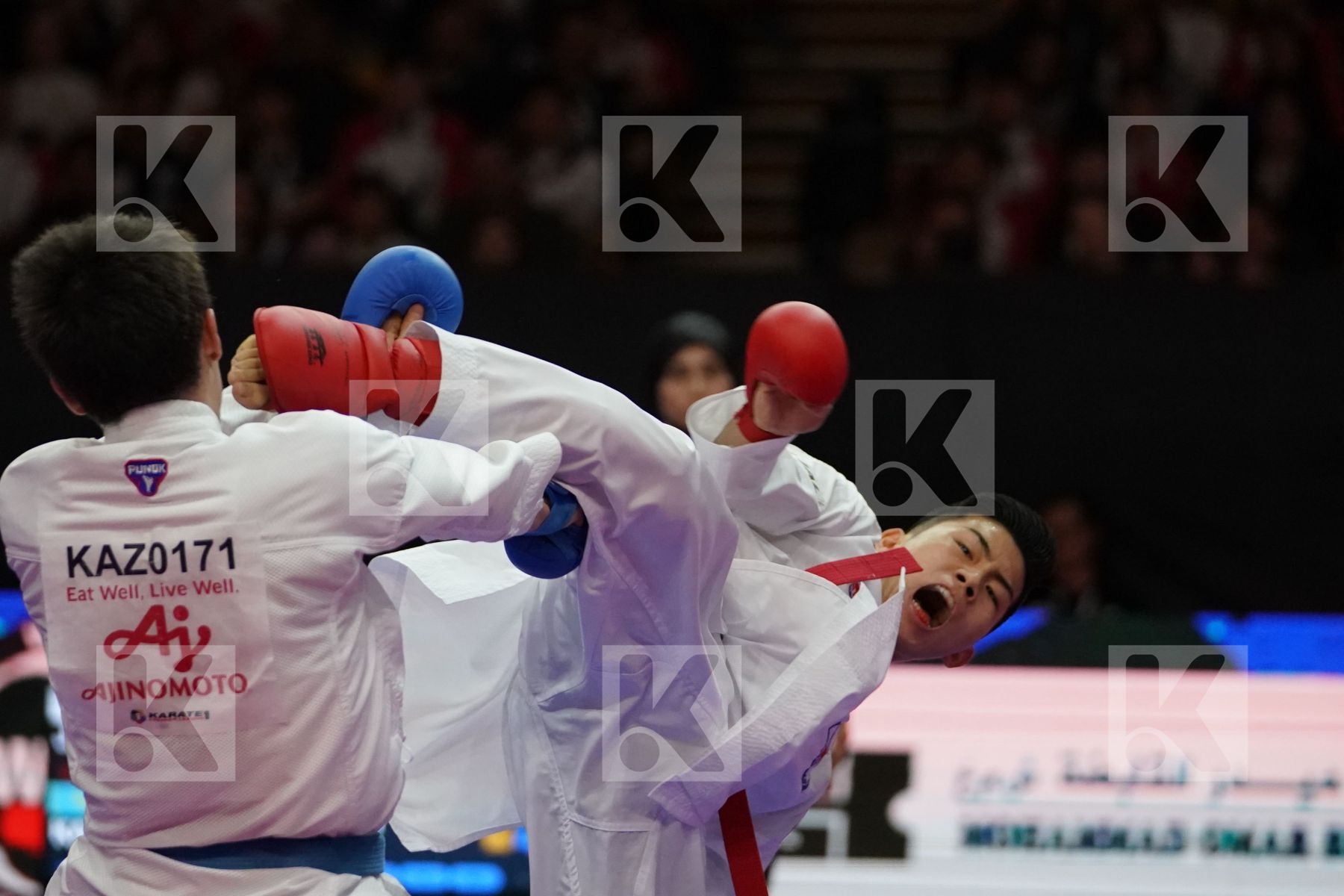 MINAMI YUNOSUKE (JAPAN) VS ASSADILOV DARKHAN (KAZAKHSTAN) in Senior Kumite -60 Kg - Gold bout