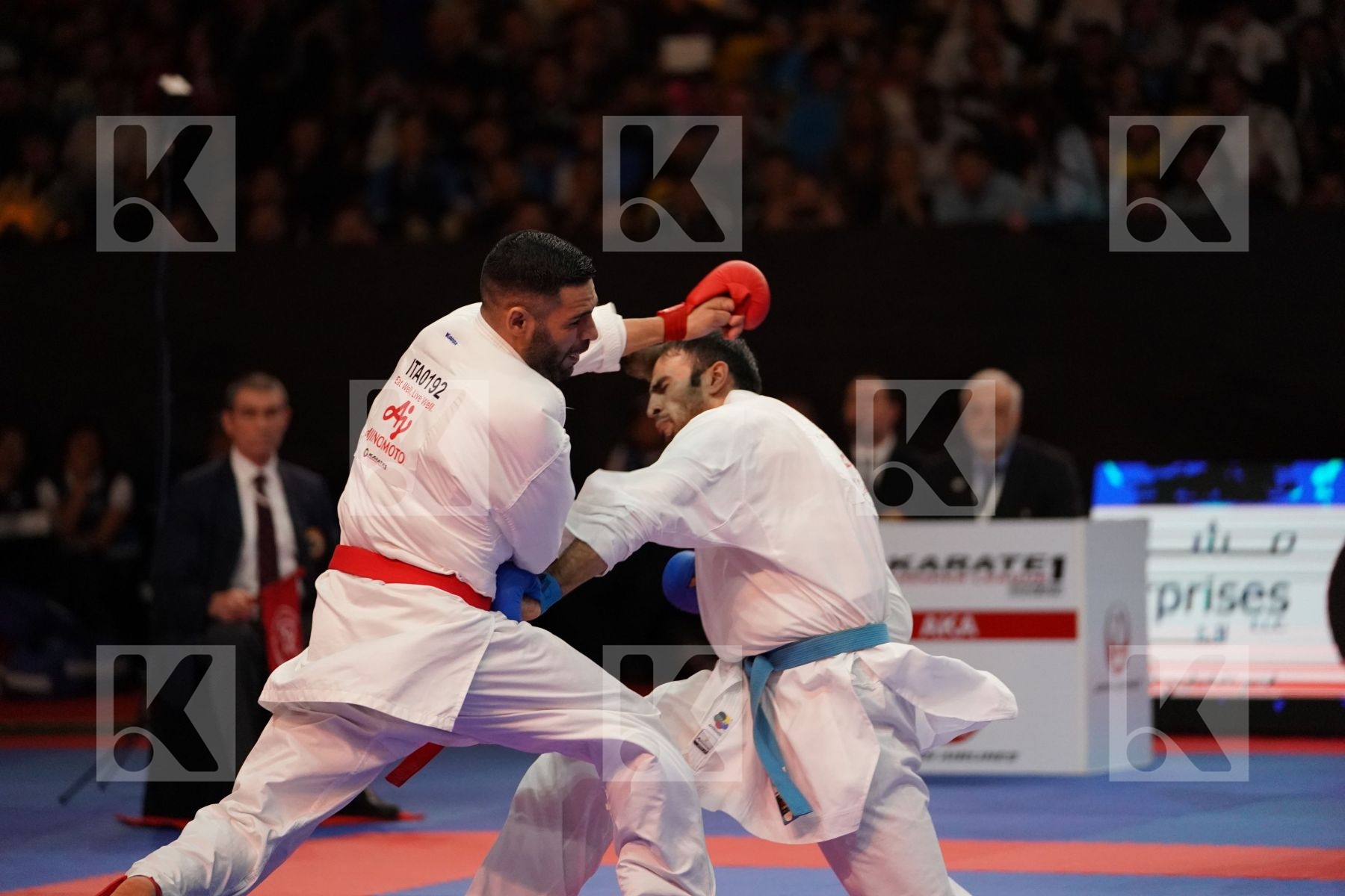 BUSA LUIGI (ITALY) VS ASGARI GHONCHEH BAHMAN (ISLAMIC REPUBLIC OF IRAN) in Senior Kumite -75 Kg - Gold bout