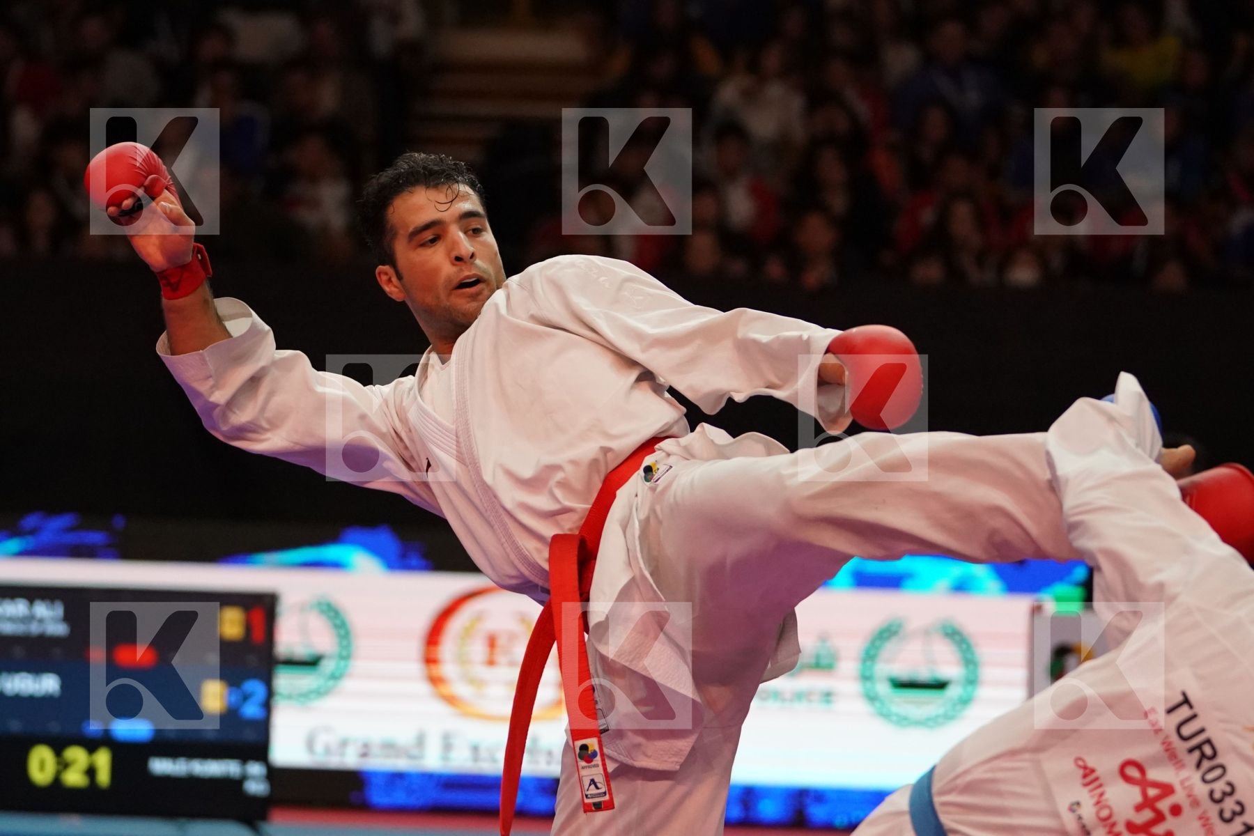 FADAKAR ALI (ISLAMIC REPUBLIC OF IRAN) VS AKTAS UGUR (TURKEY) in Senior Kumite -84 Kg - Gold bout