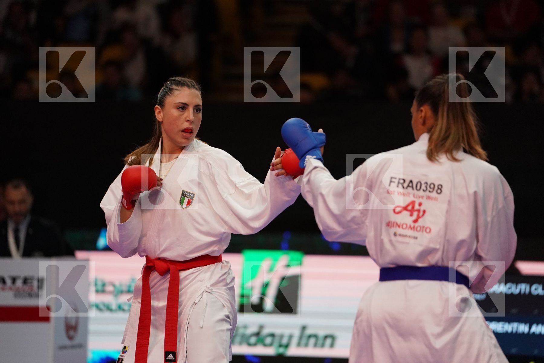 FERRACUTI CLIO (ITALY) VS FLORENTIN ANNE LAURE (FRANCE) in Senior Kumite 68+ Kg - Gold bout