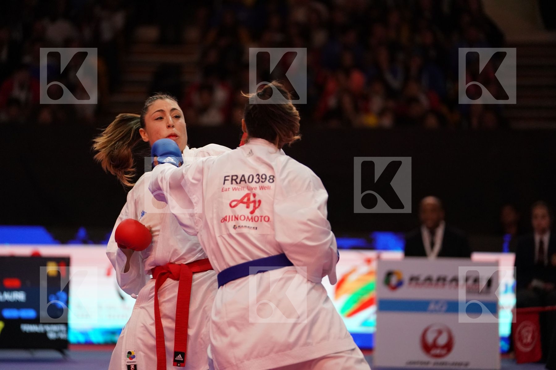 FERRACUTI CLIO (ITALY) VS FLORENTIN ANNE LAURE (FRANCE) in Senior Kumite 68+ Kg - Gold bout