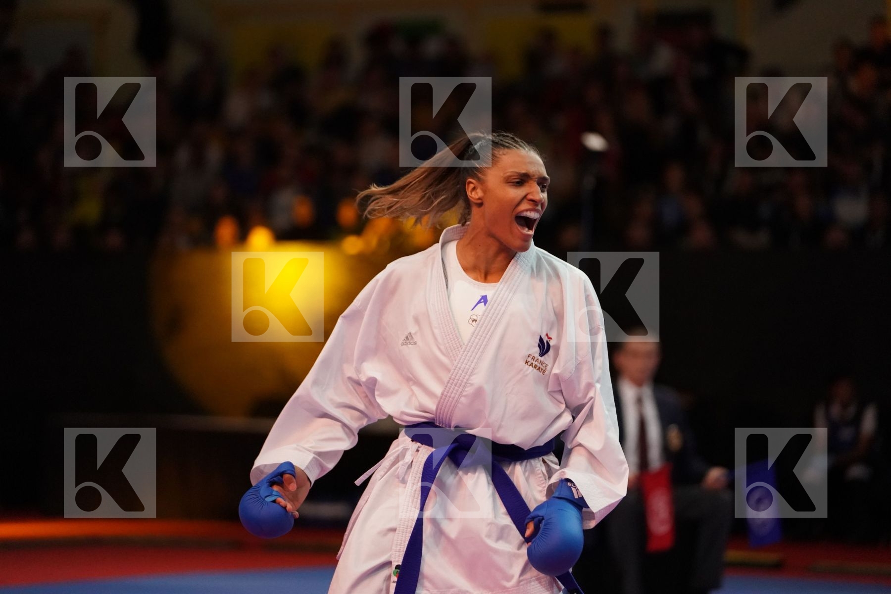 FERRACUTI CLIO (ITALY) VS FLORENTIN ANNE LAURE (FRANCE) in Senior Kumite 68+ Kg - Gold bout
