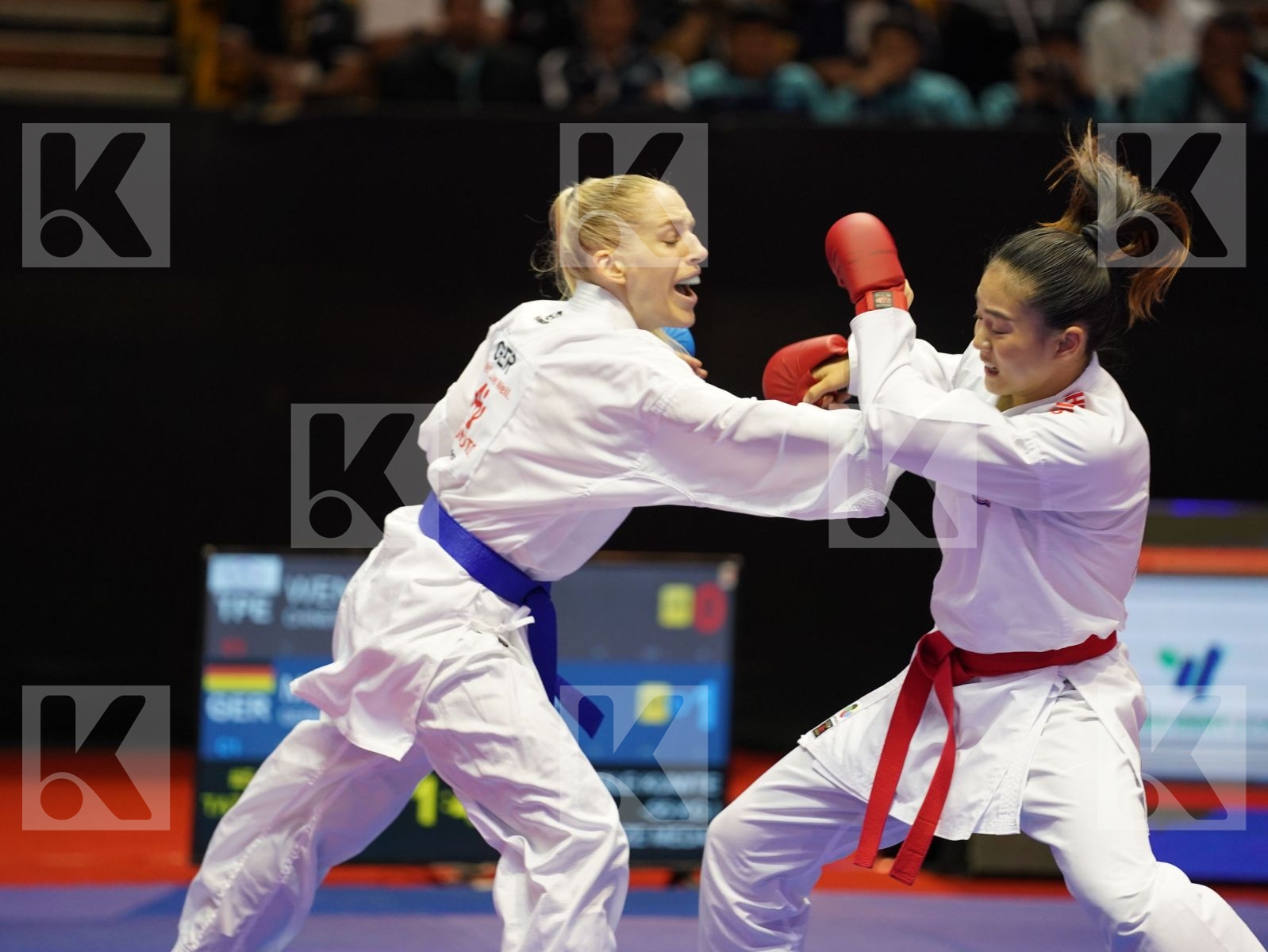 WEN TZU-YUN (Chinese Taipei) vs MESSERSCHMIDT JANA (Germany) in Senior Kumite -55 Kg - Bronze bout