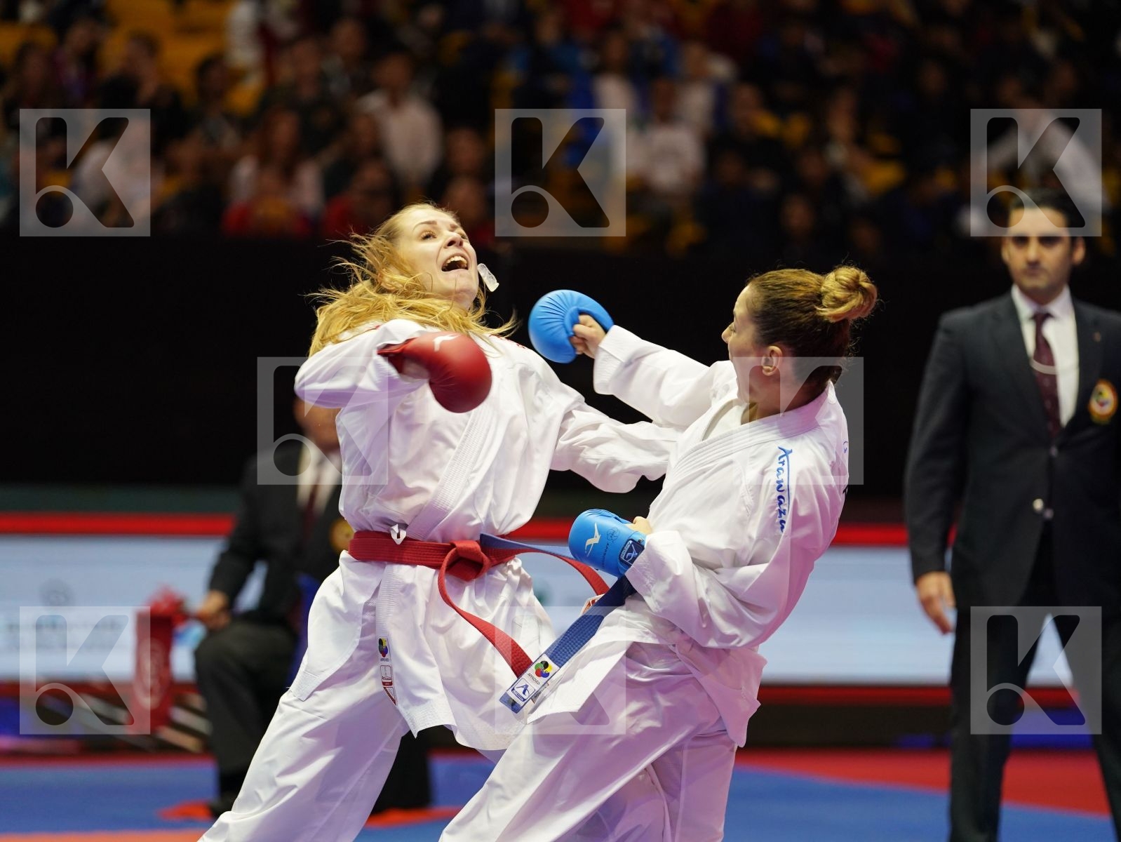 BANASZCZYK DOROTA (Poland) vs YAKAN TUBA (Turkey) in Senior Kumite -55 Kg - Bronze bout