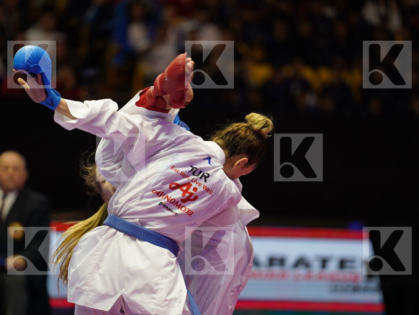 BANASZCZYK DOROTA (Poland) vs YAKAN TUBA (Turkey) in Senior Kumite -55 Kg - Bronze bout