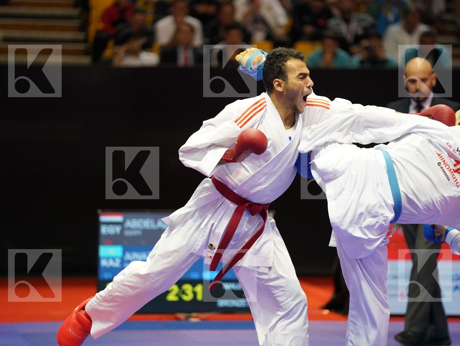 ABDELAZIZ ABDALLA (Egypt) vs AINAZAROV YERMEK (Kazakhstan) in Senior Kumite -75 Kg - Bronze bout