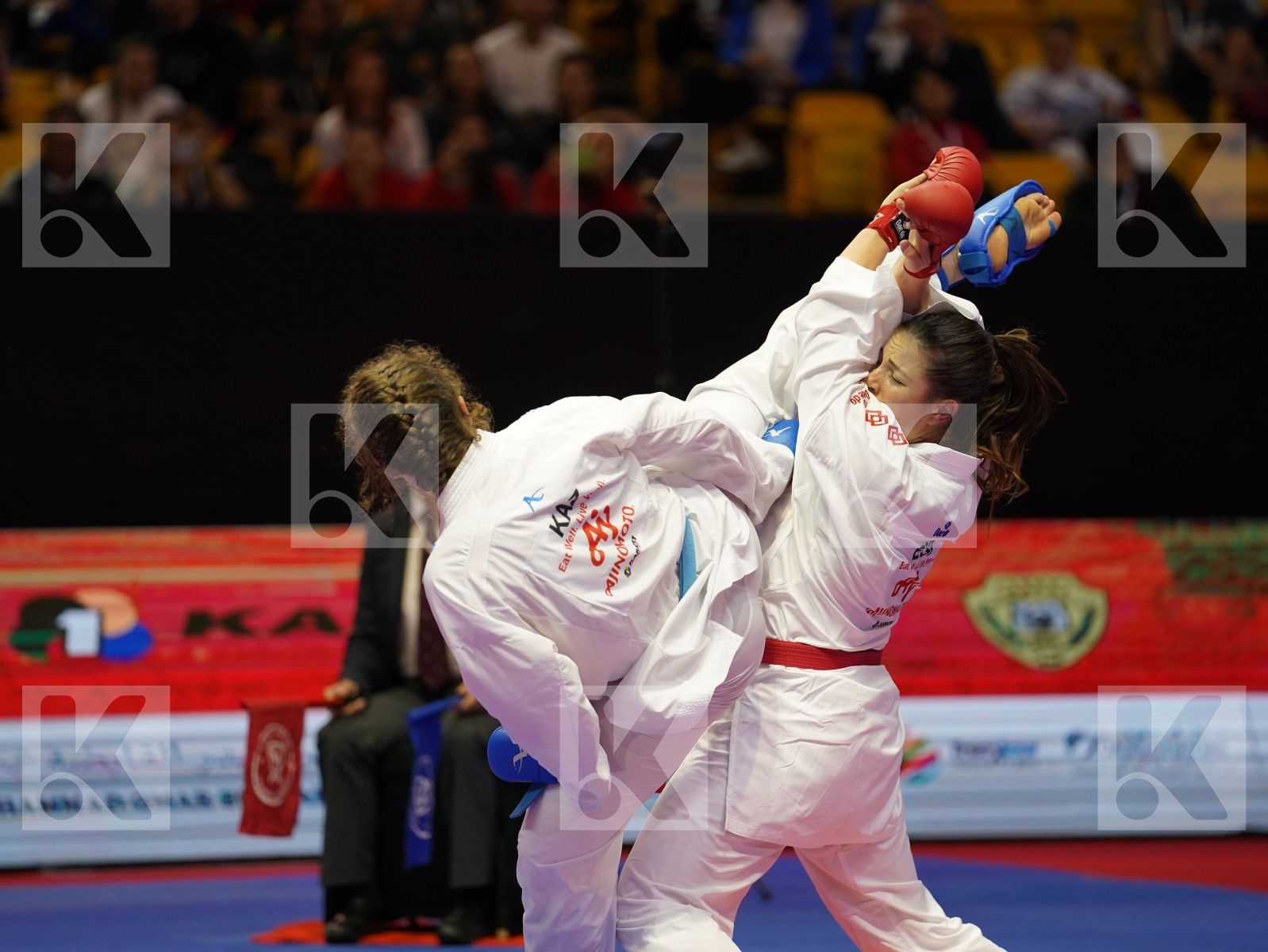 PALACIO GONZALEZ LAURA (Spain) vs BERULTSEVA SOFYA (Kazakhstan) in Senior Kumite 68+ Kg - Bronze bout