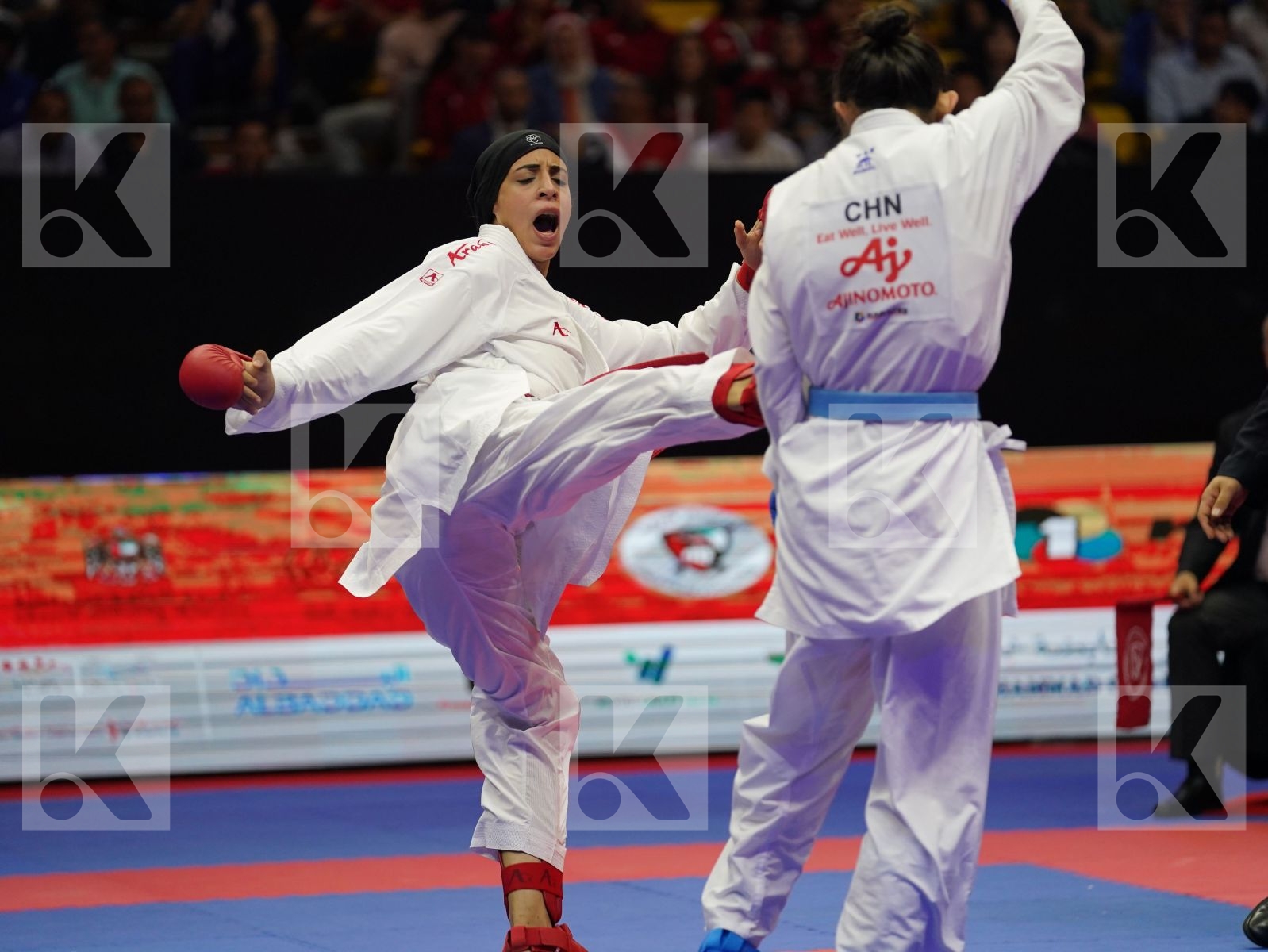 ABDELAZIZ FERYAL (Egypt) vs GONG LI (China) in Senior Kumite -68 Kg - Gold bout