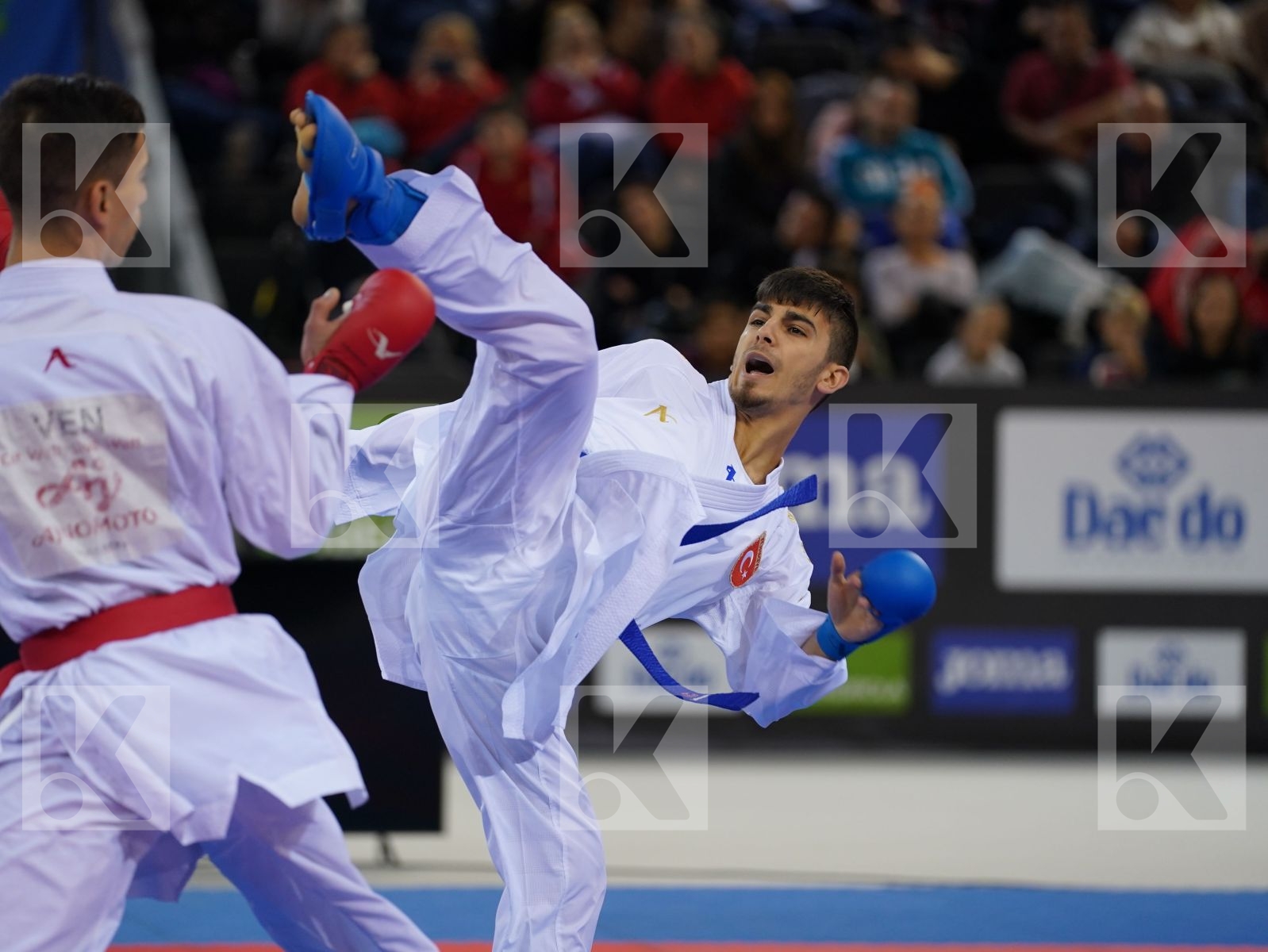 MARTINEZ JOVANNI (VENEZUELA) vs SAMDAN ERAY (TURKEY) in Senior Kumite -60 Kg - Bronze bout
