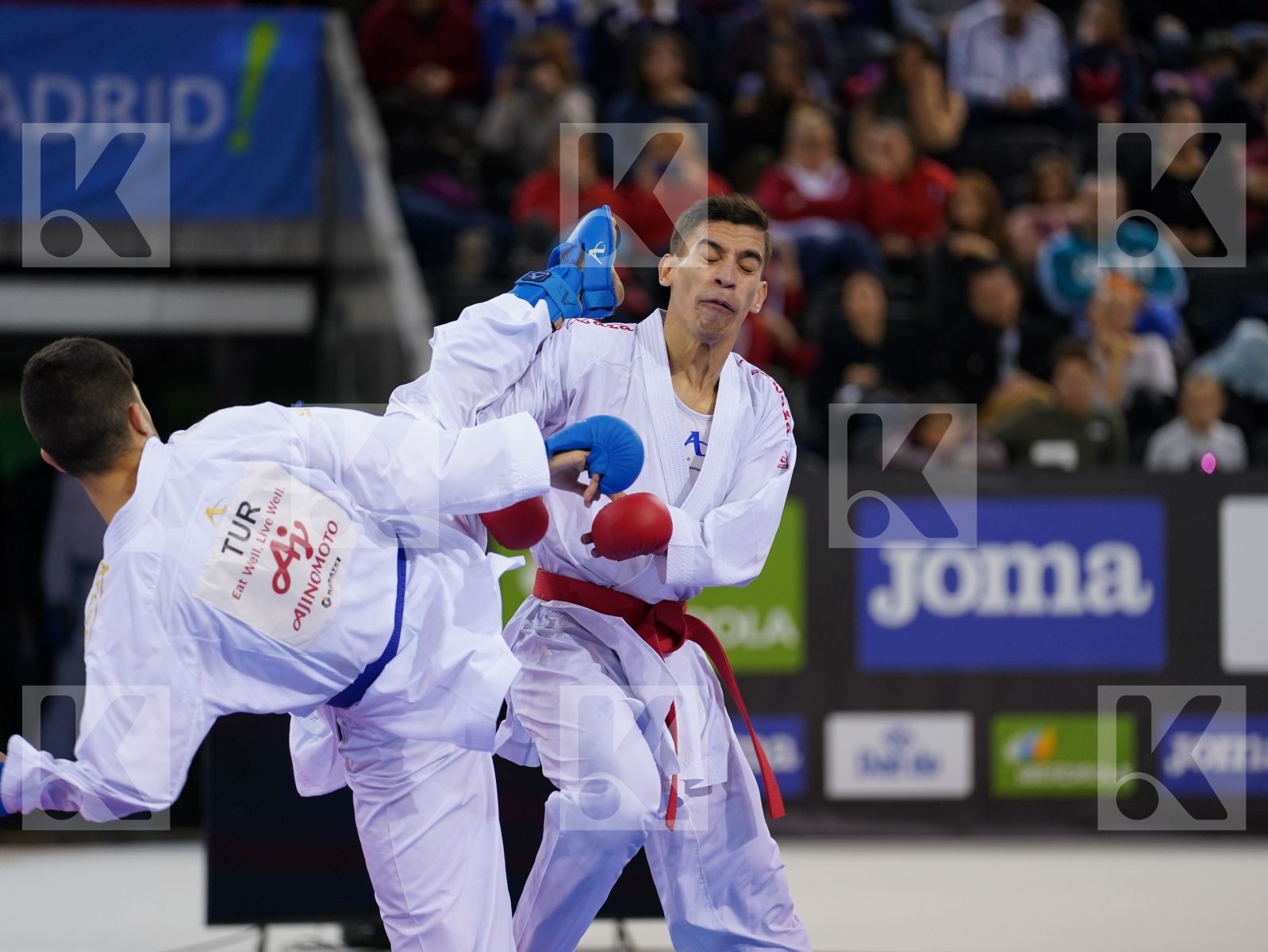 MARTINEZ JOVANNI (VENEZUELA) vs SAMDAN ERAY (TURKEY) in Senior Kumite -60 Kg - Bronze bout