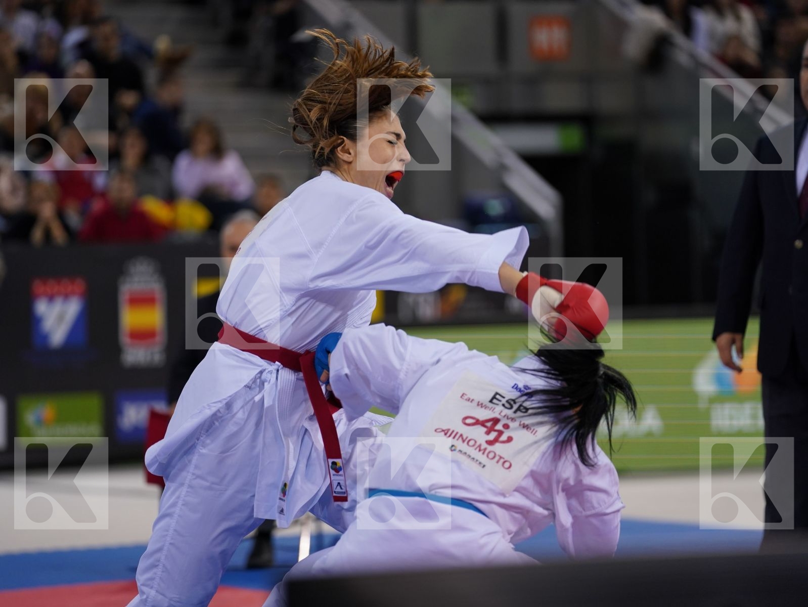 FERRACUTI CLIO (ITALY) vs TORRES GARCIA MARIA (SPAIN) in Senior Kumite 68+ Kg - Bronze bout
