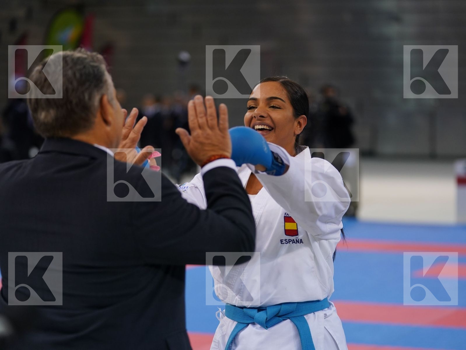 FERRACUTI CLIO (ITALY) vs TORRES GARCIA MARIA (SPAIN) in Senior Kumite 68+ Kg - Bronze bout