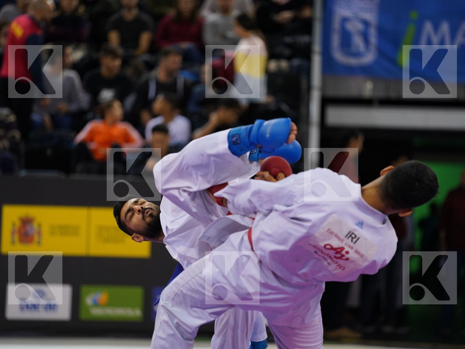 ASHOURI GARMJANI MAHDI (ISLAMIC REPUBLIC OF IRAN) vs ABAZARI SALEH (ISLAMIC REPUBLIC OF IRAN) in Senior Kumite 84+ Kg - Bronze bout