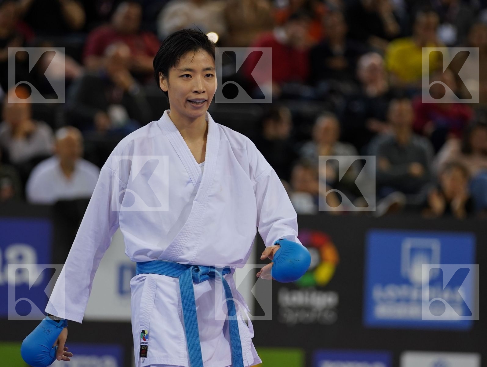 GATAULLINA NAILYA (RUSSIAN FEDERATION) vs YIN XIAOYAN (PEOPLES REPUBLIC OF CHINA) in Senior Kumite -61 Kg - Gold bout