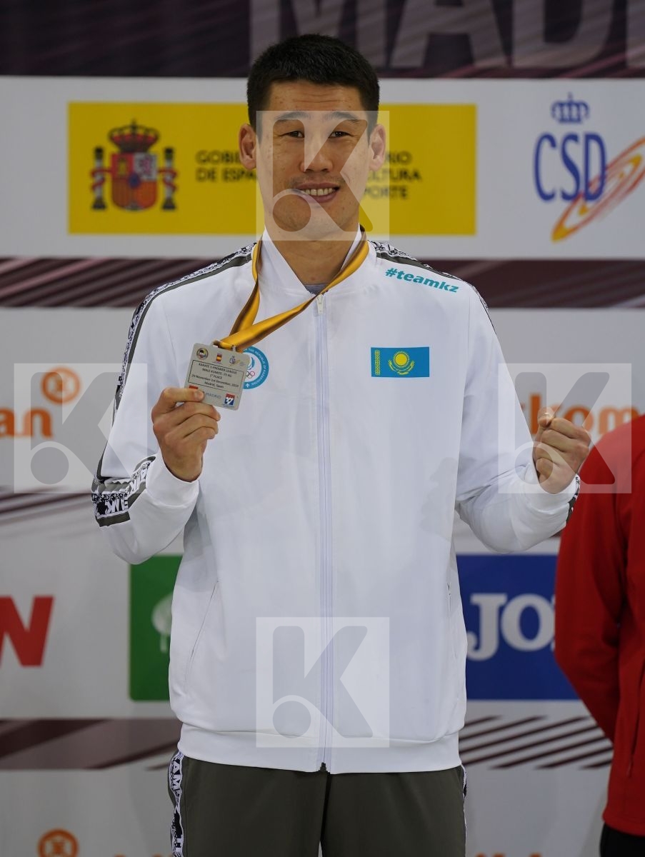 AINAZAROV YERMEK (KAZAKHSTAN) during podium ceremony