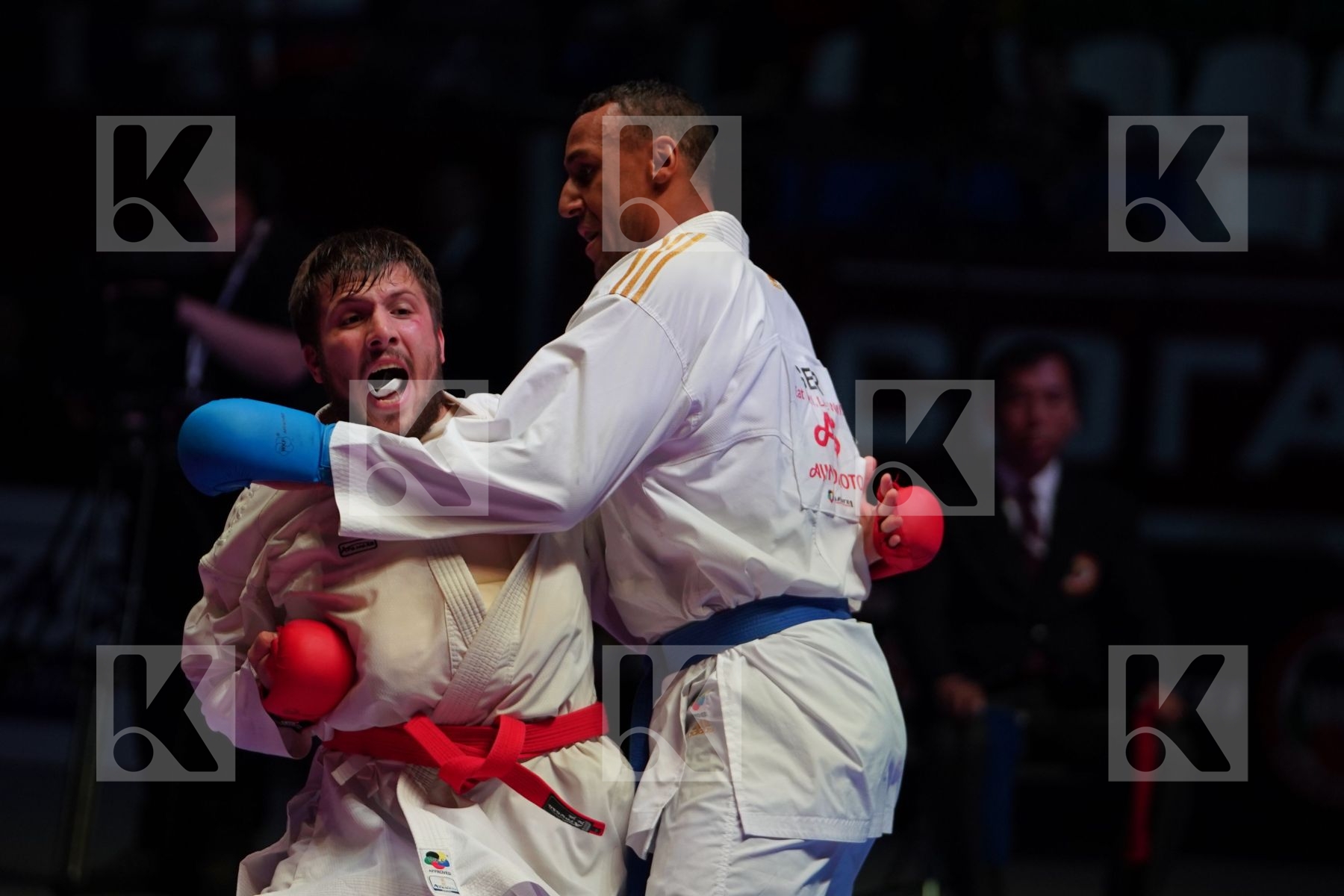 ANTOKHII VASILII (RUSSIAN FEDERATION) vs HORNE JONATHAN (GERMANY) in Senior Kumite 84+ Kg - Bronze bout