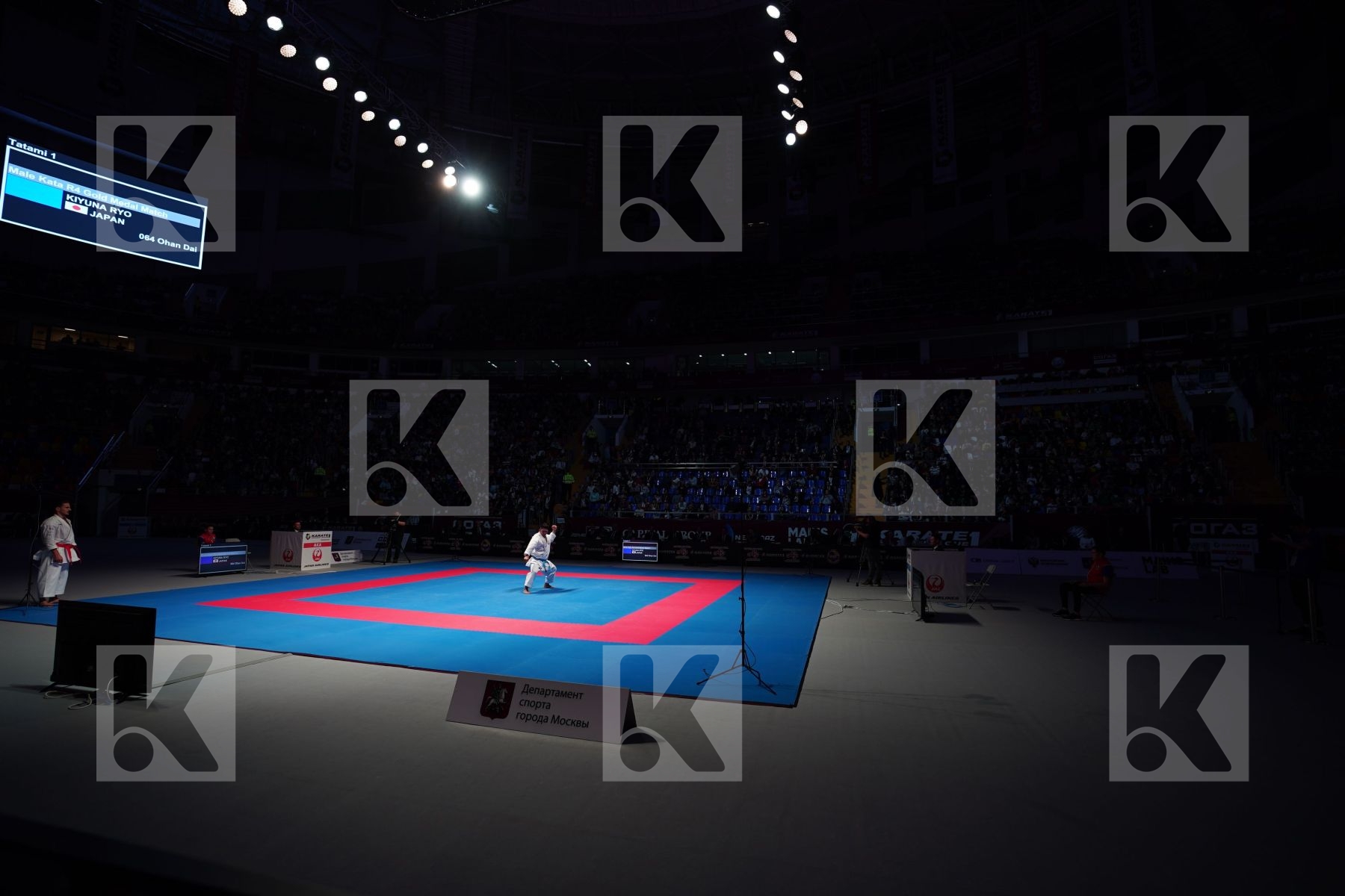 General view with public during Final bout