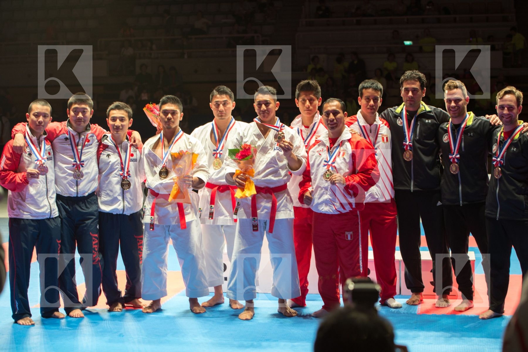 chile Japan podiums team kata USA