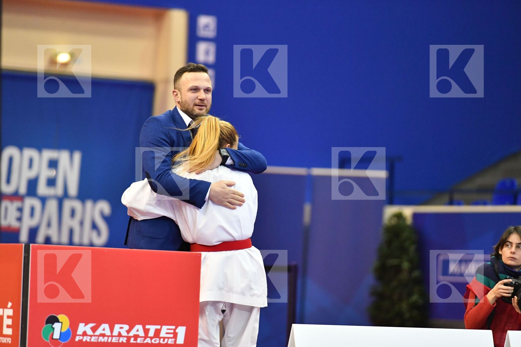 coach Female kumite -50 kg Tokcan Umay Turkey