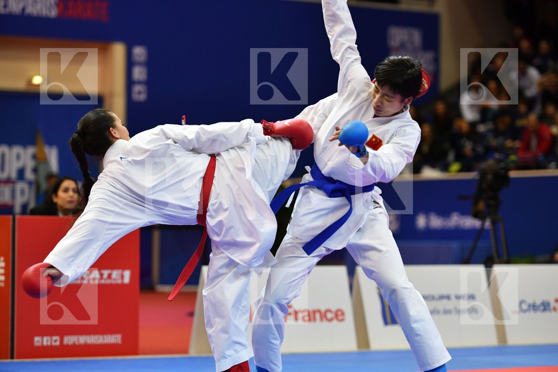 Canada China Female kumite -61 kg Jumaa Haya Yin Xiaoyan