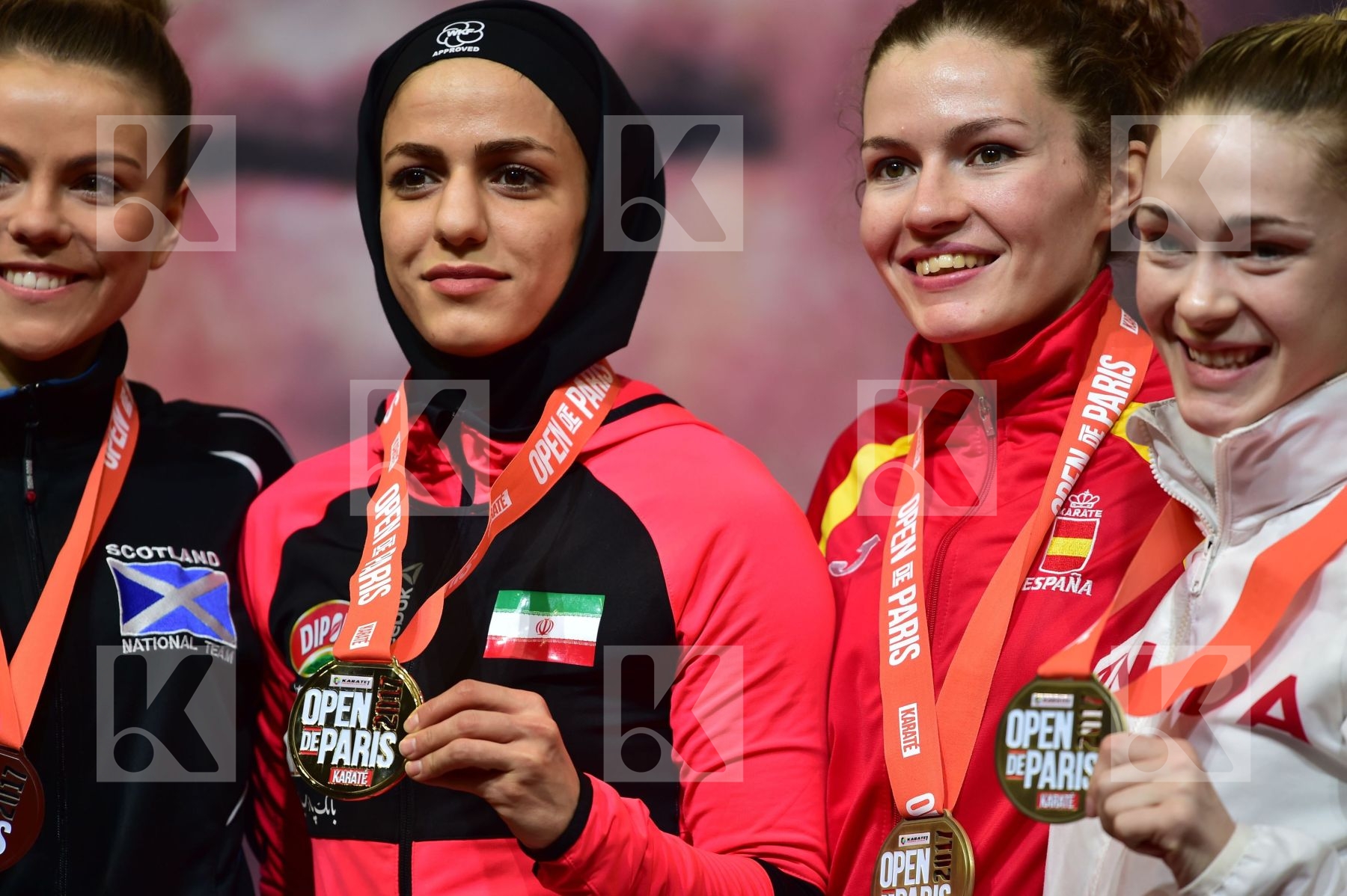 Campbell Kathryn Canada Connell Amy Female kumite -55 kg Ferrer