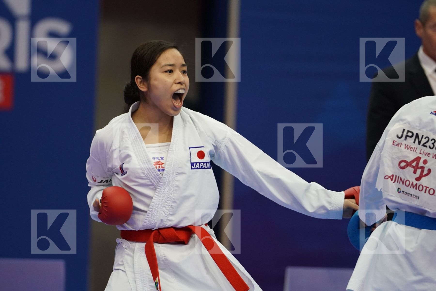NAKAMURA SHIORI  (JAPAN) vs ISHIAI FUMIKA  (JAPAN) in Senior Kumite -55 Kg - Bronze bout