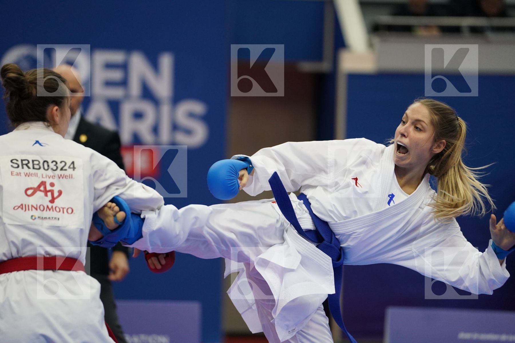 VASOVIC ANDRIJANA (SERBIA) vs SIVERT LAURA (FRANCE) in Senior Kumite Ð 61 Kg - Bronze bout